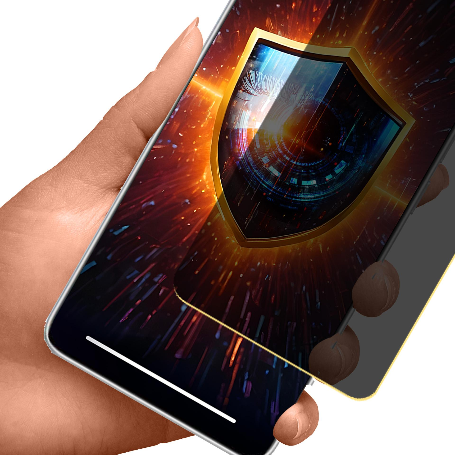 Mano che tiene un telefono con una grafica a scudo sullo schermo. Lo sfondo ha un effetto di scoppio arancione e blu.