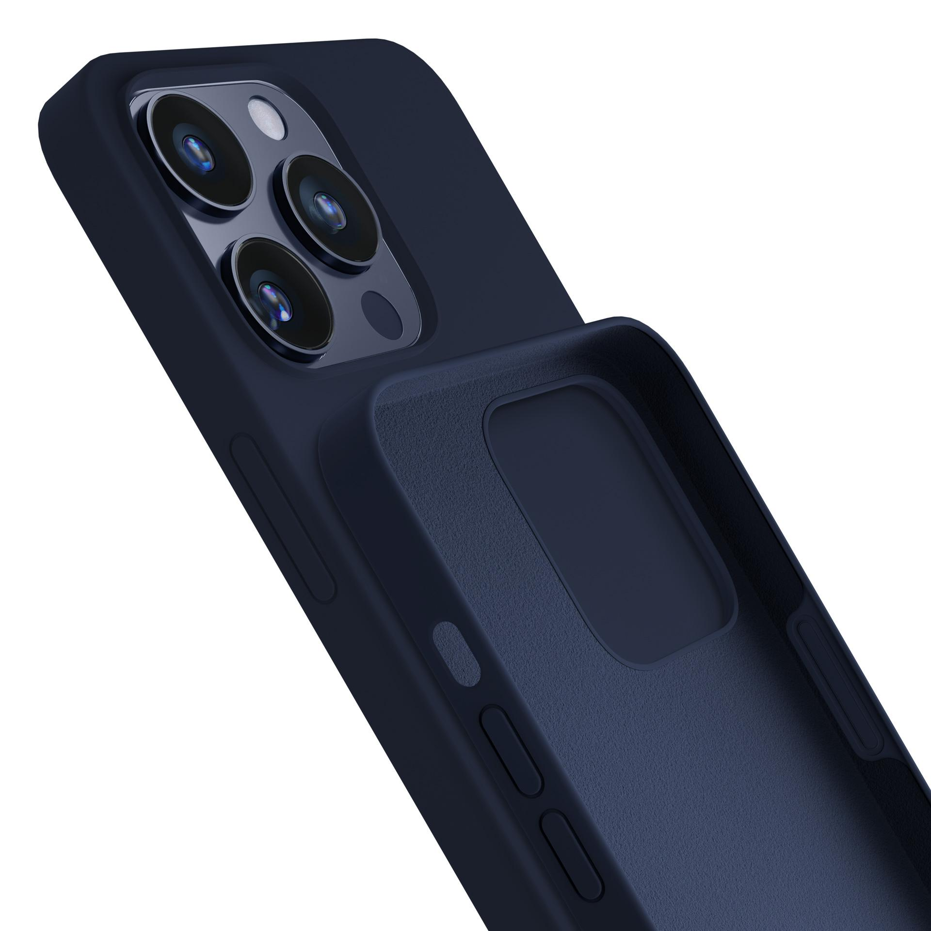 Primo piano di una custodia blu navy con un ritaglio per la fotocamera e pulsanti laterali. La custodia è leggermente angolata.