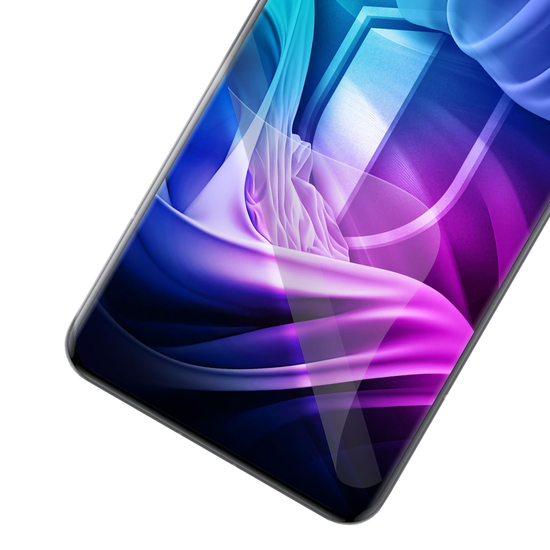 Smartfon pod kątem z prawego górnego rogu ma gradientowy ekran z niebieskimi, fioletowymi i białymi abstrakcyjnymi kształtami.