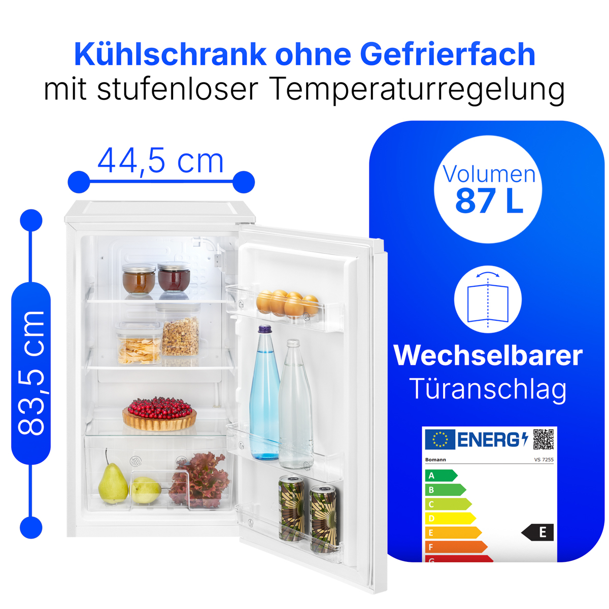 Ein weißer Kühlschrank mit offener Tür, der Regale mit Speisen und Getränken zeigt. Blaue Abmessungen zeigen die Größe.