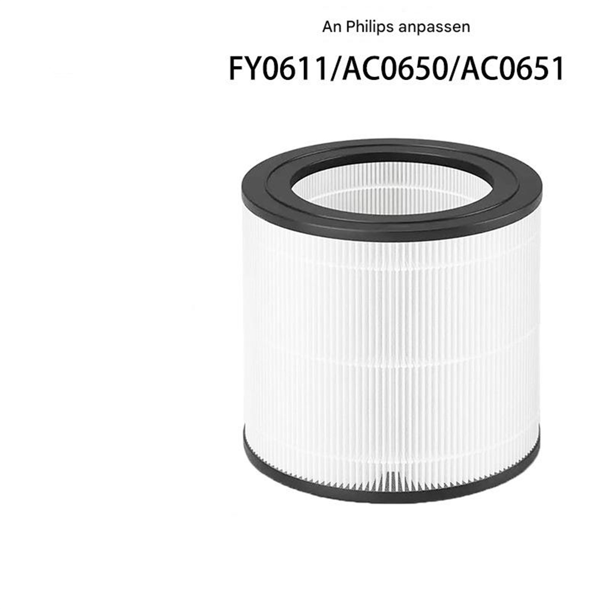 Ein zylindrischer Luftfilter mit weißem, plissiertem Filtermaterial und schwarzen Rändern. Oben steht 'FY0611/AC0650/AC0651'.