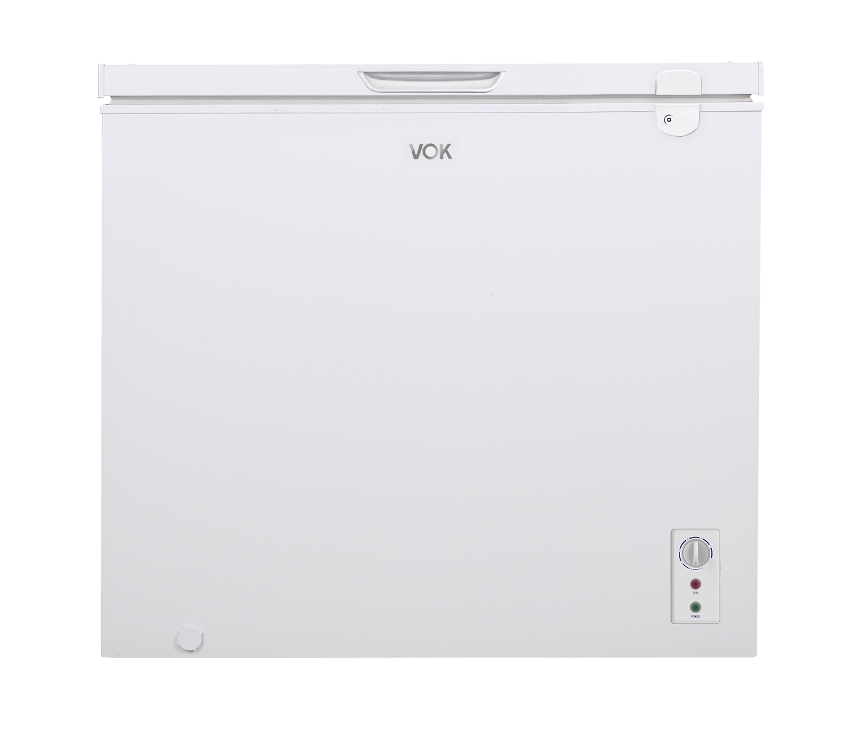 Un congelador horizontal blanco con la marca 'VOK'. Tiene asa, panel de control e indicador de encendido.