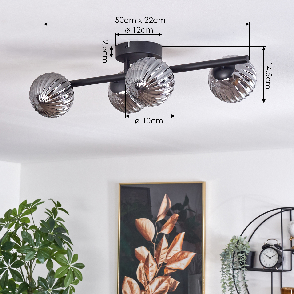 Deckenlampe mit drei geriffelten, verspiegelten Glaskugeln, mit Maßen und Diagramm.
