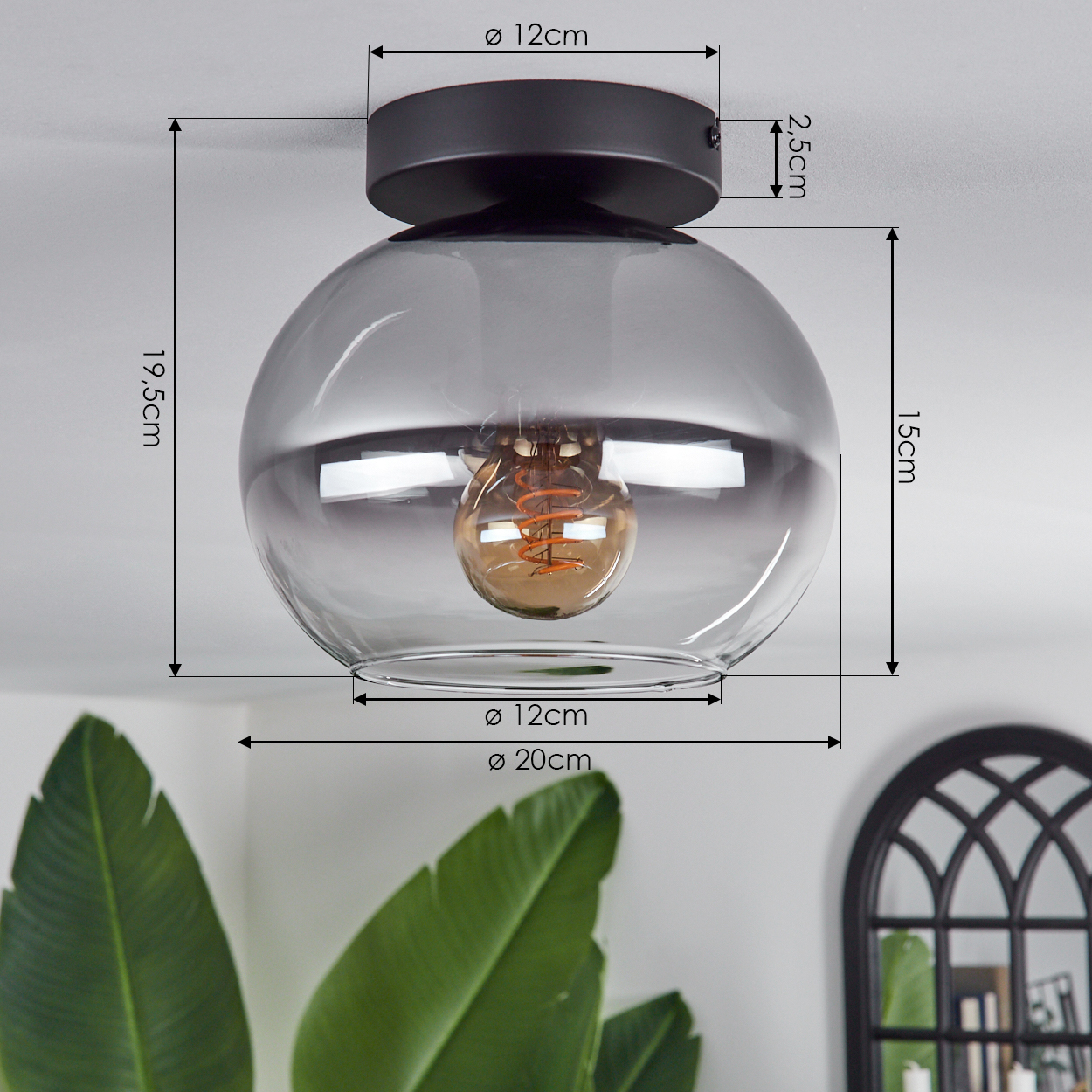 Eine graue Glas-Deckenlampe mit sichtbarer Glühbirne. Abmessungen werden angezeigt.