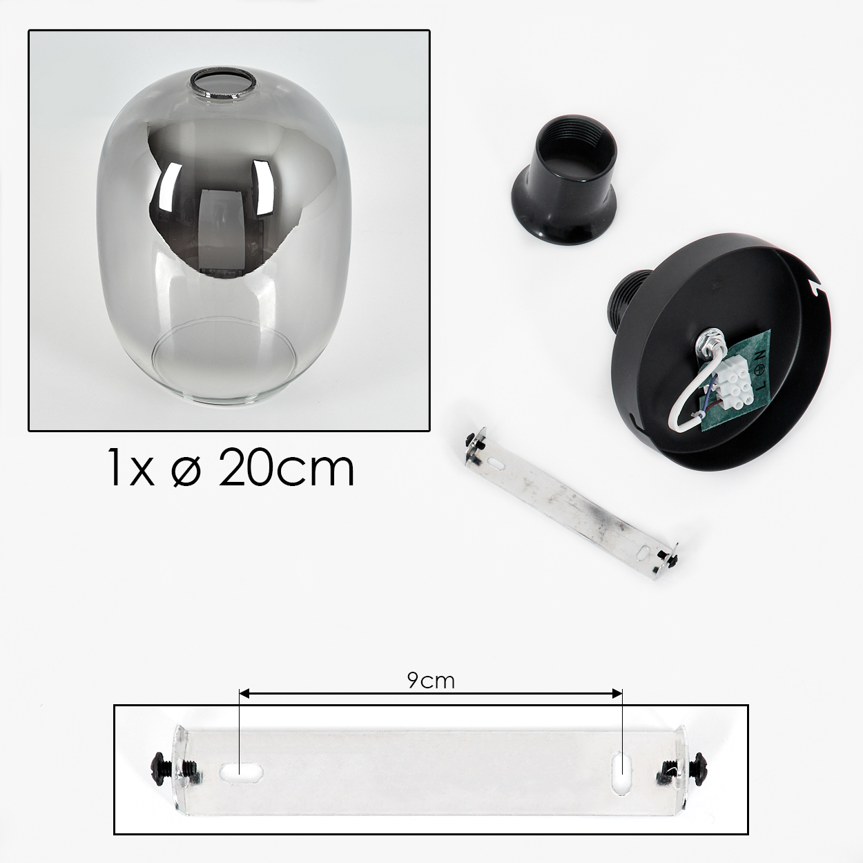 Bestandteile einer Lampe: ein Glasschirm, Halter, Montagehalterung und eine Zeichnung mit Abmessungen.