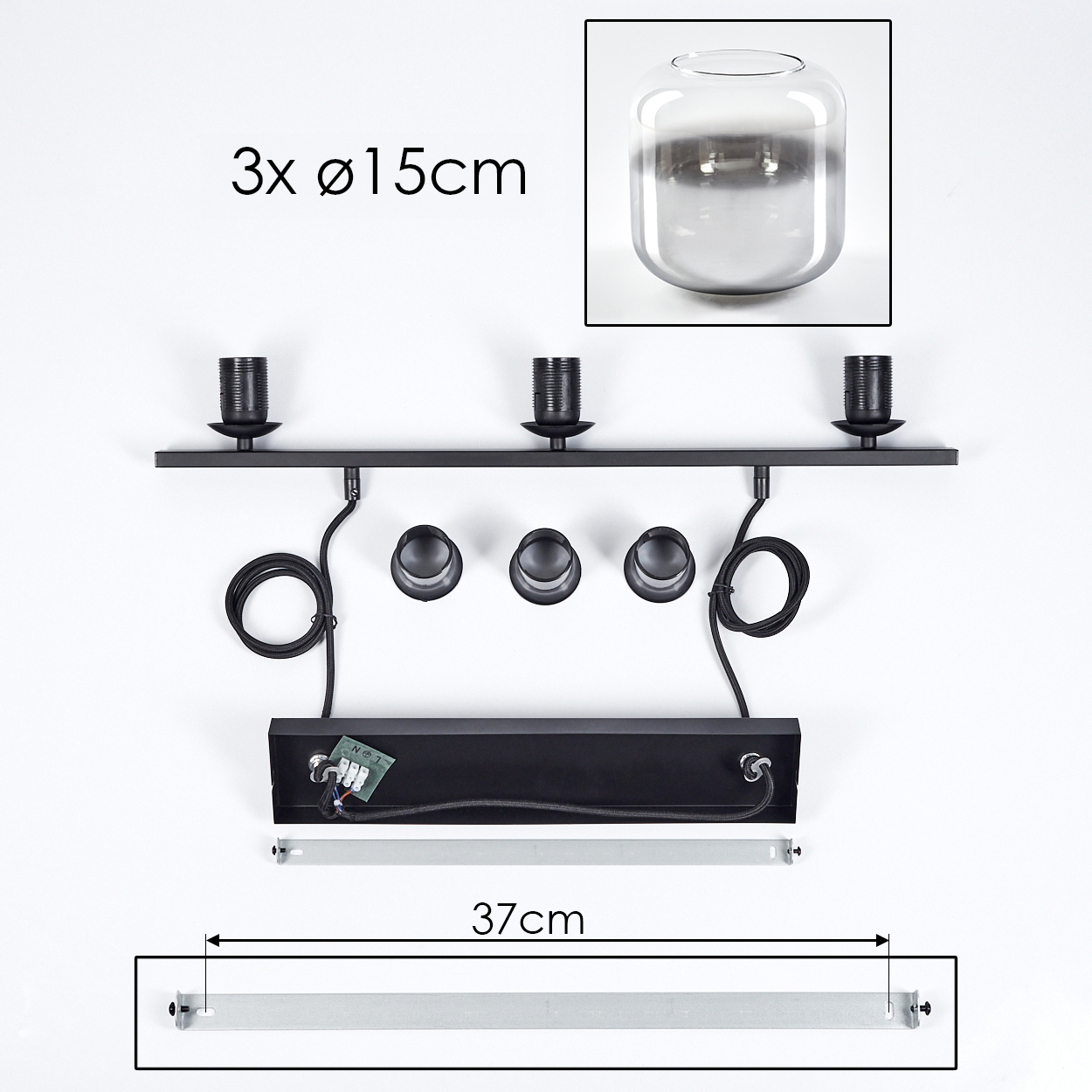 Lampenkomponenten. Enthält eine schwarze Stange, drei Glasschirme und eine Metallhalterung mit Messungen.