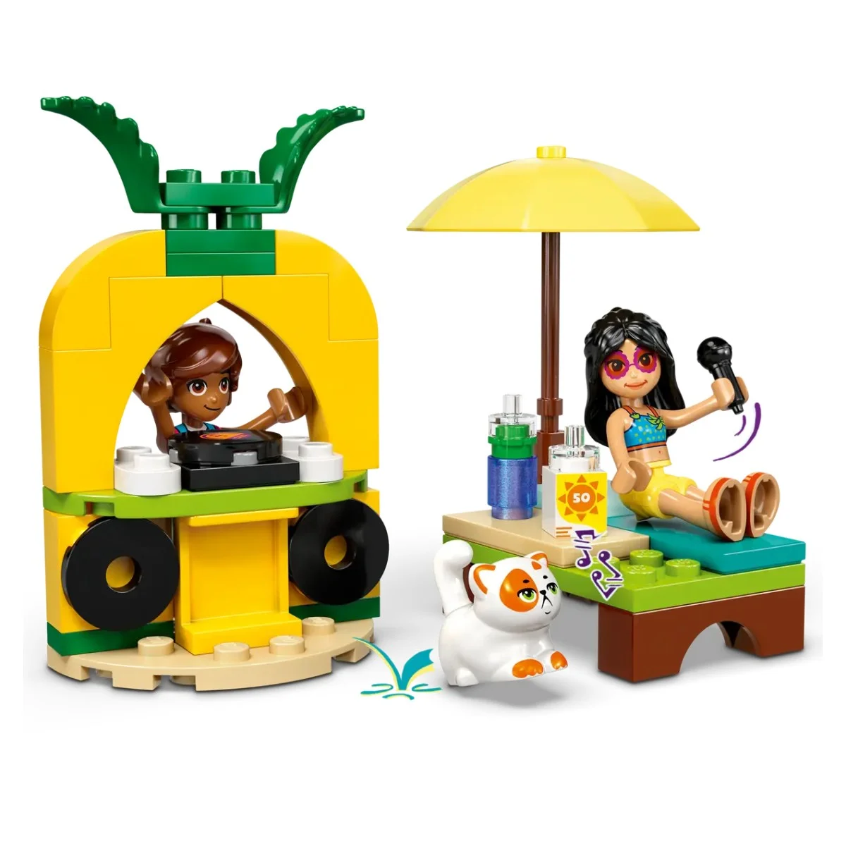 Dwie postacie na plaży, jedna DJ-uje, druga śpiewa z kotem.