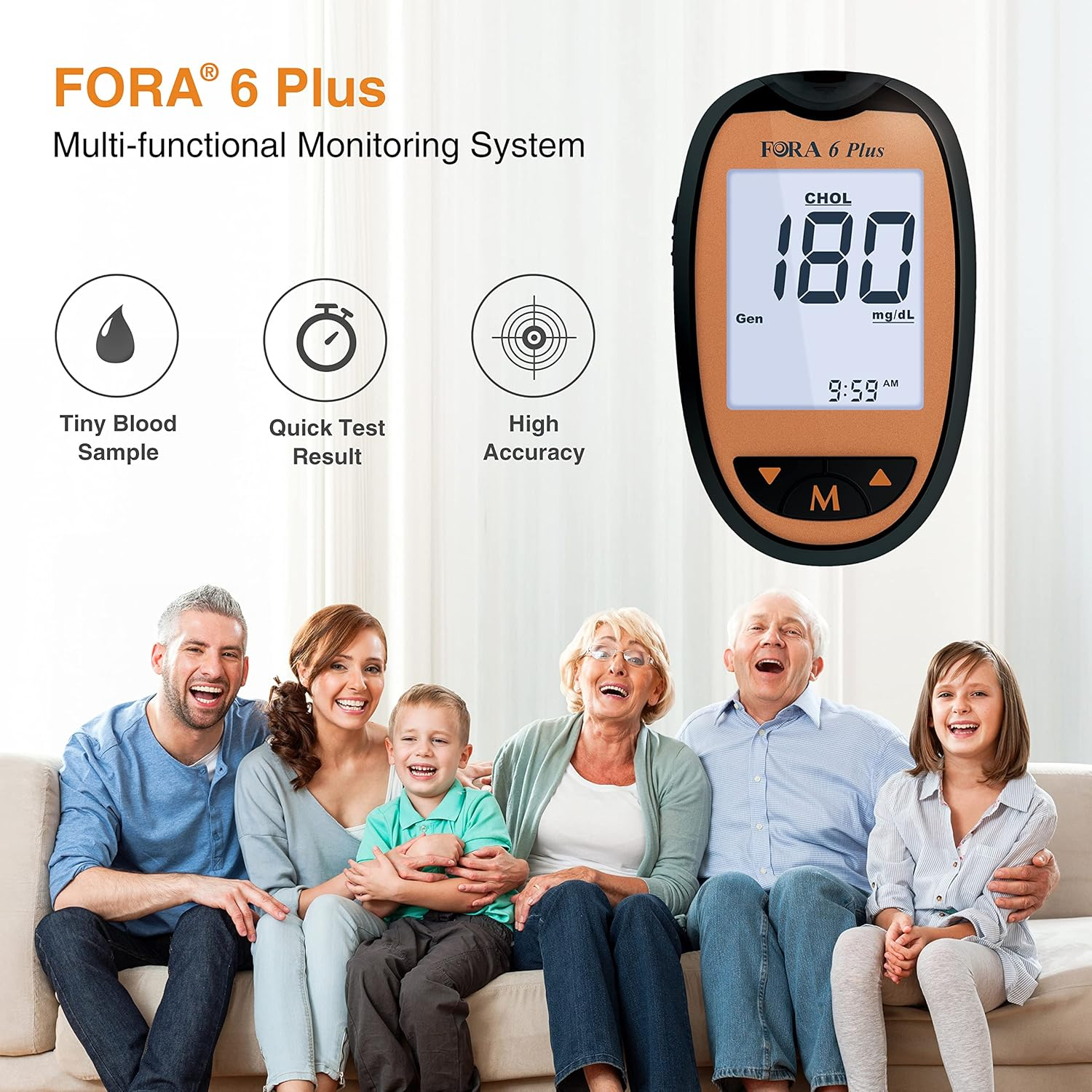 Una familia sentada en un sofá con un medidor FORA 6 Plus que muestra una lectura de colesterol de 180 mg/dL. La hora es 9:59 AM.