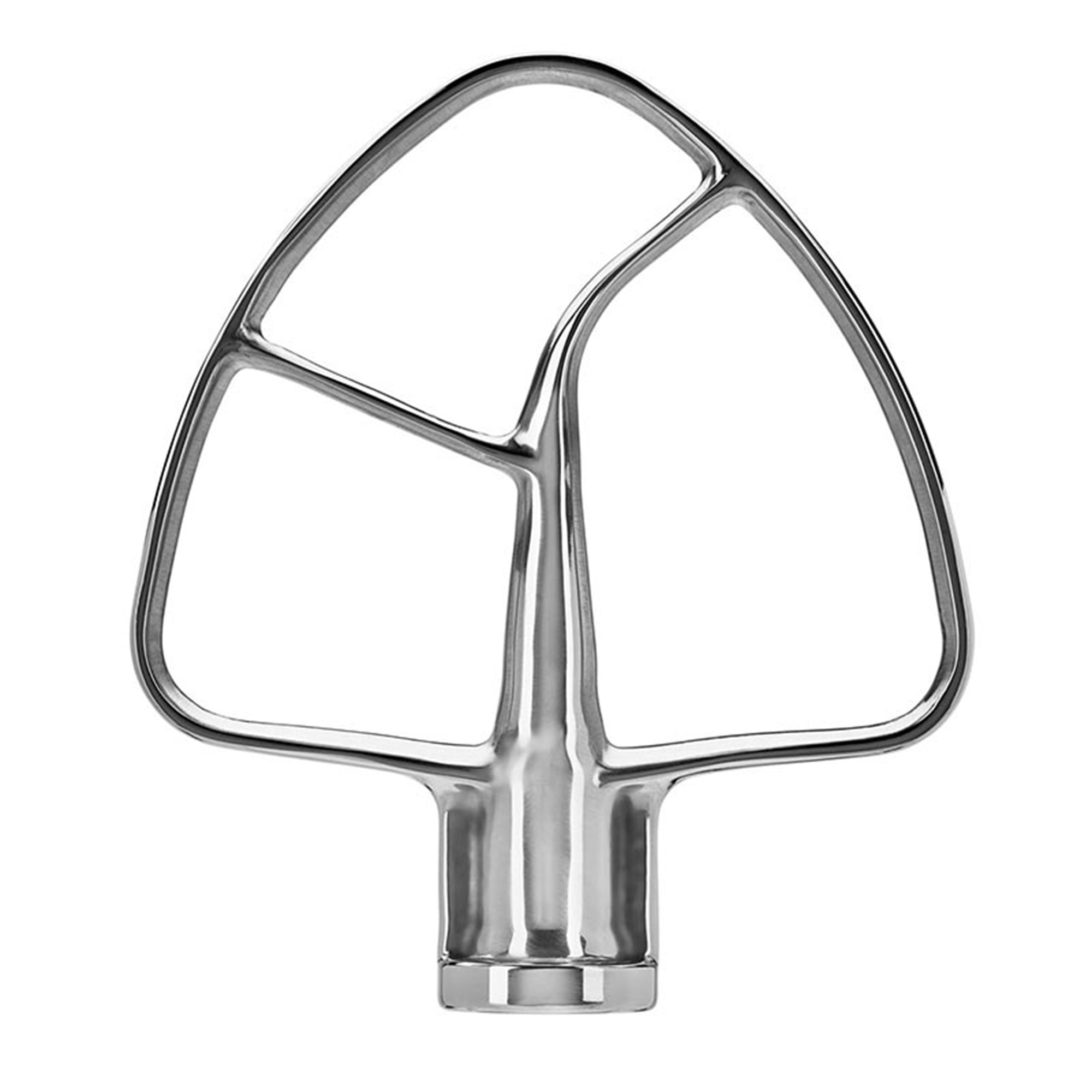 Ein silberfarbener Küchenmixer-Aufsatz. Es ist ein Flachrührer mit einer einzigartigen dreieckigen Form.
