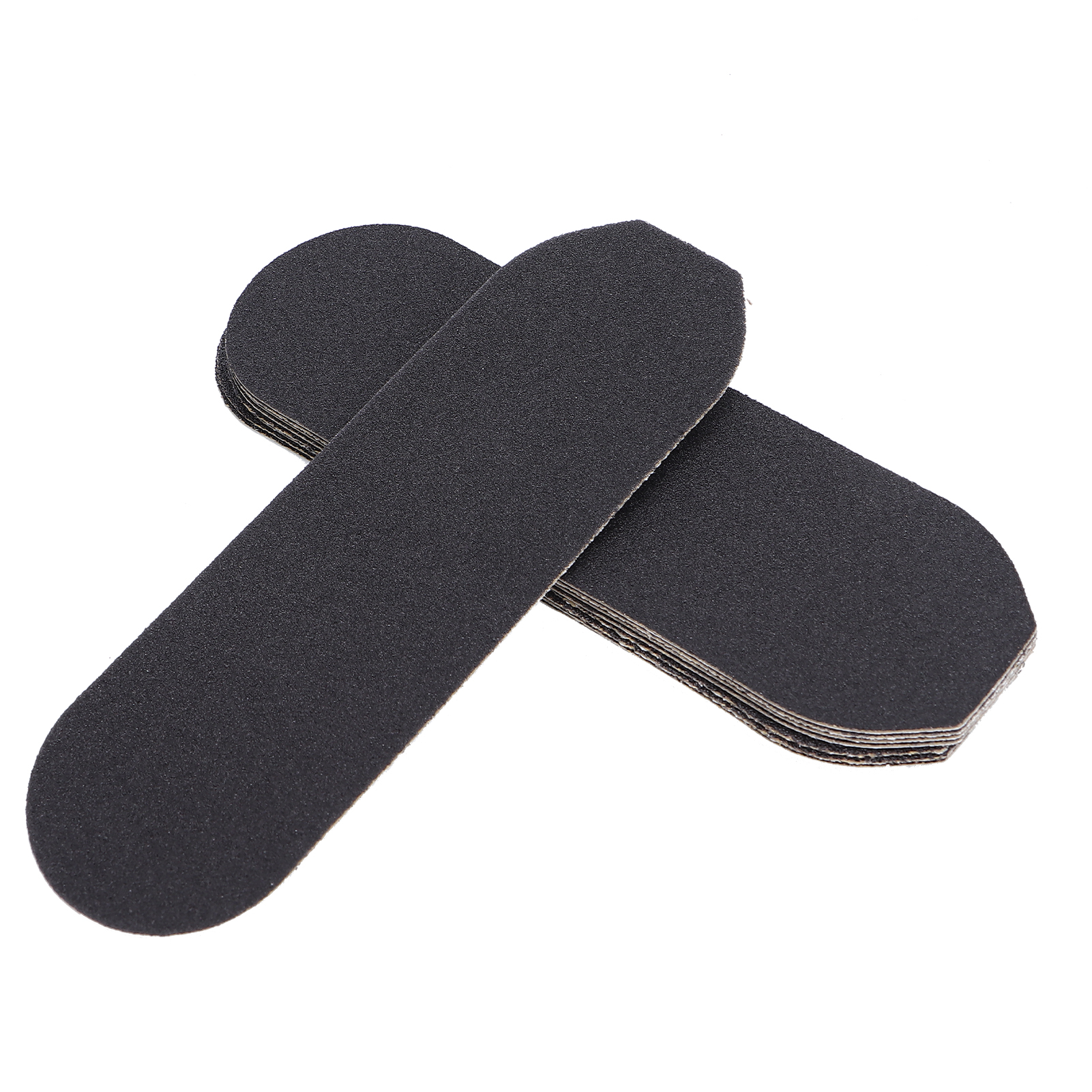 Ein Stapel schwarzer, sandpapierartiger Pads. Die Pads haben eine ovale Form.