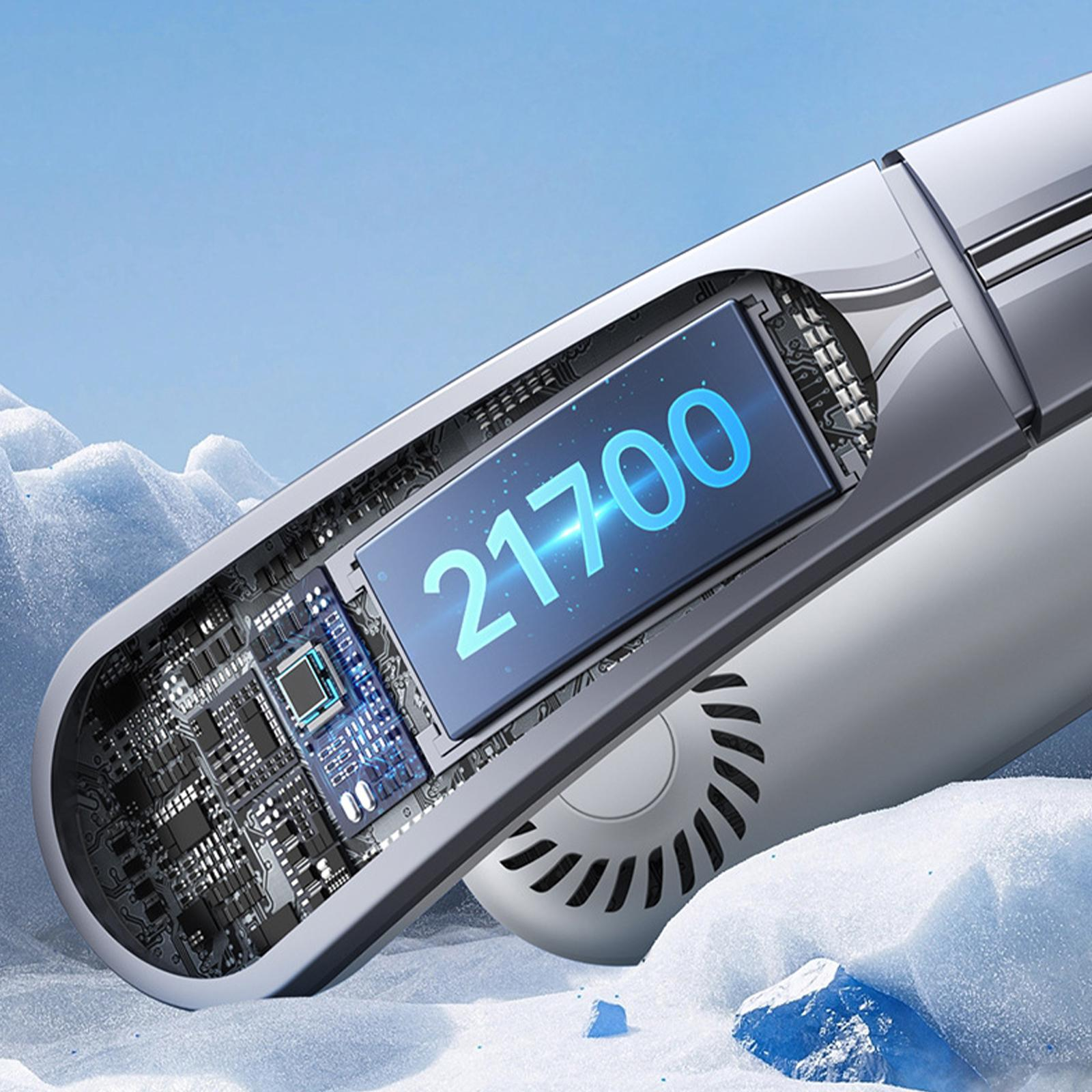 Nahaufnahme des Inneren eines Geräts mit der angezeigten Nummer 21700.