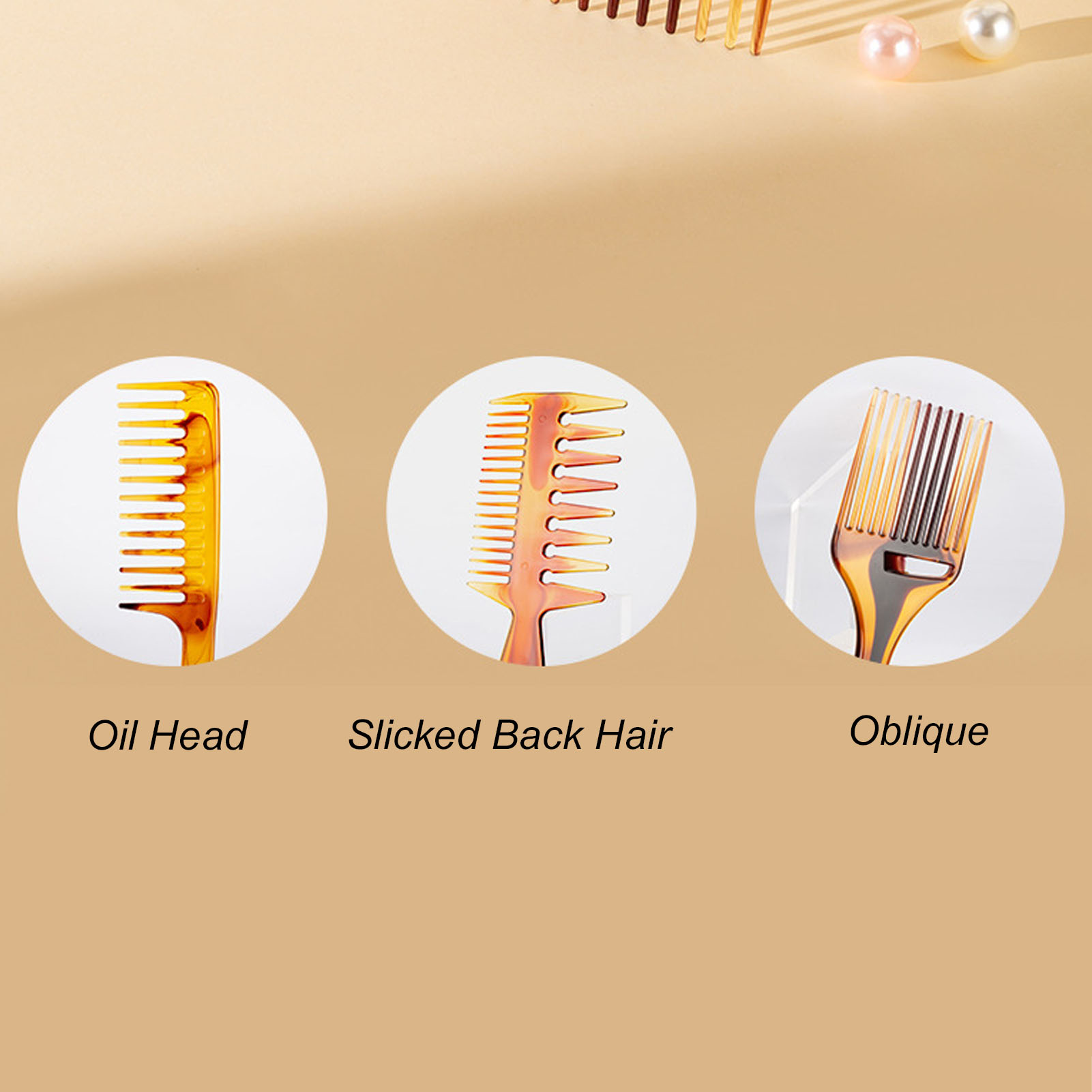 Das Bild zeigt drei Kämme mit den Etiketten: Oil Head, Slicked Back Hair und Oblique. Die Kämme sind braun.