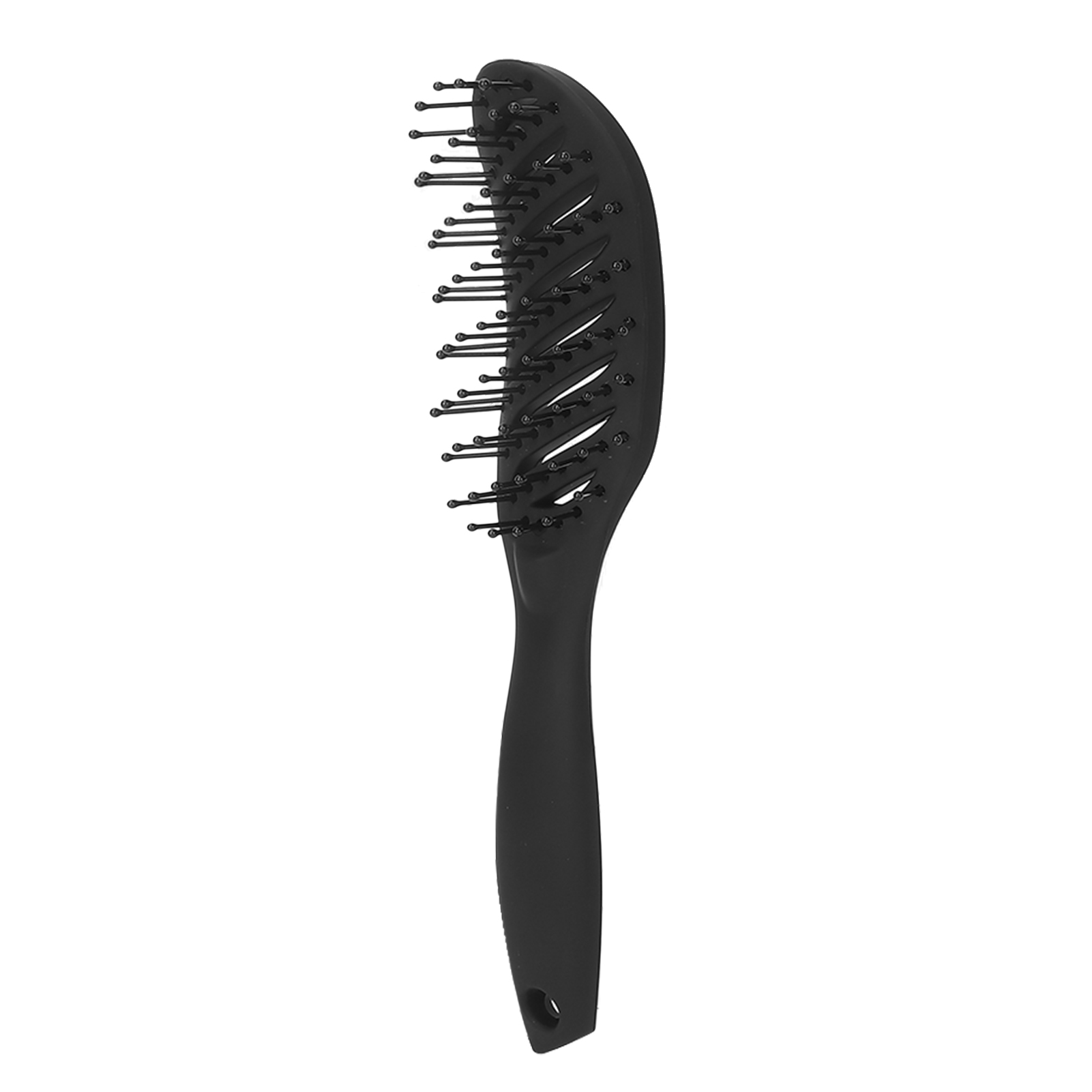 Eine schwarze Haarbürste mit gebogenem Griff und vielen kleinen Borsten, isoliert auf Weiß.