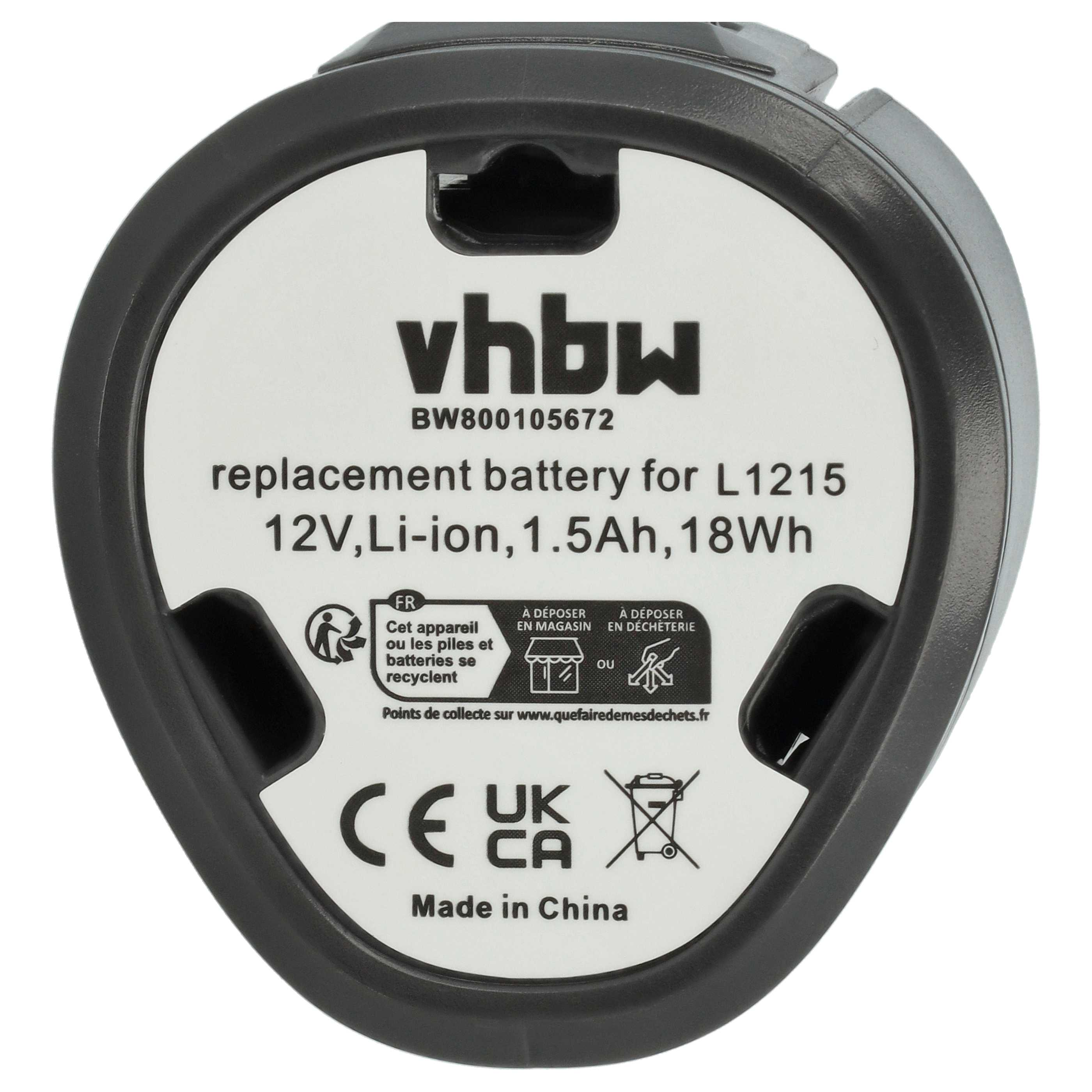 Eine schwarz-weiße Batterie mit Text und Recyclingsymbolen wird auf weißer Oberfläche gezeigt.