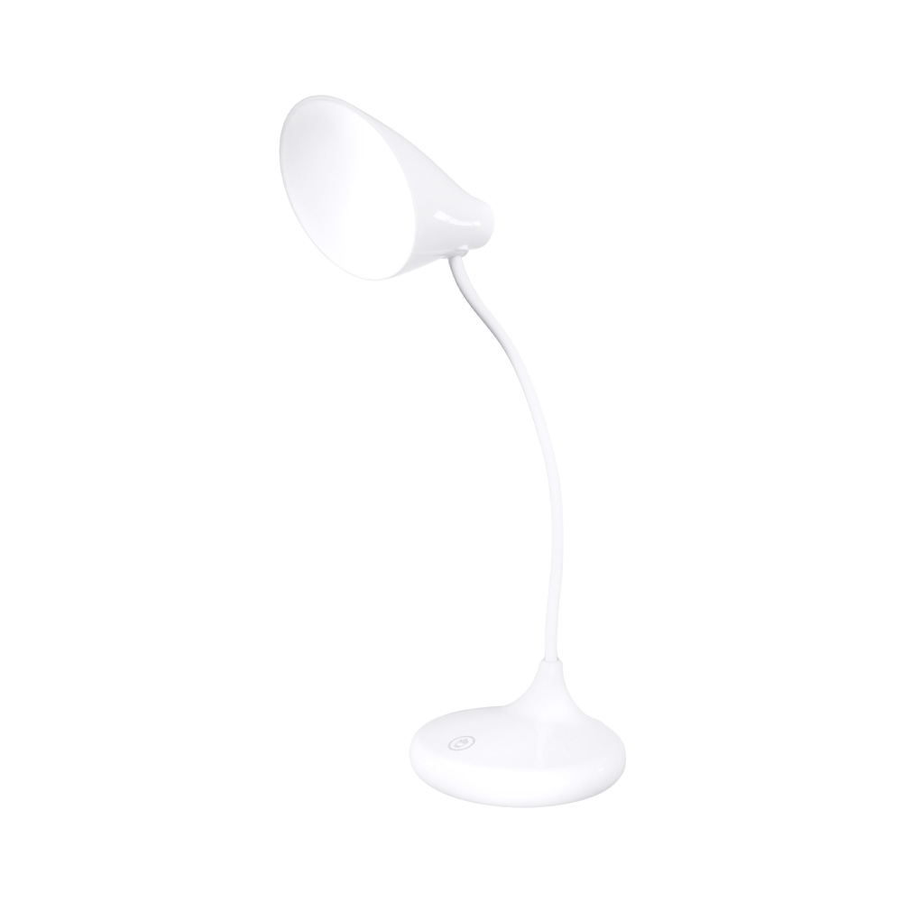 Una lampada da scrivania bianca con collo curvo e base rotonda, isolata su sfondo bianco.