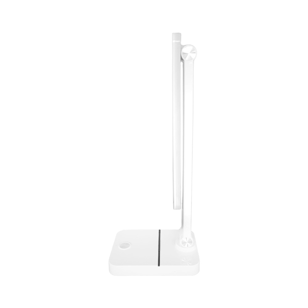 Lampada da scrivania bianca con base rettangolare, due bracci verticali e luce rettangolare. Sfondo bianco.