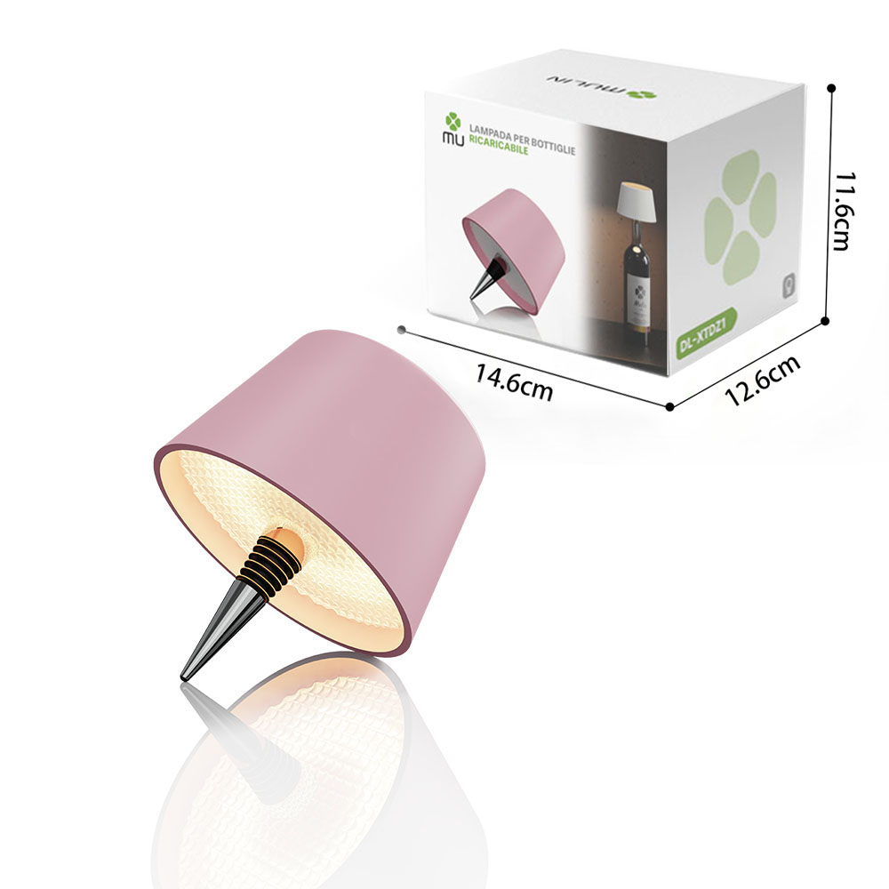 Una lampada rosa progettata per una bottiglia di vino. L'imballaggio è visibile.