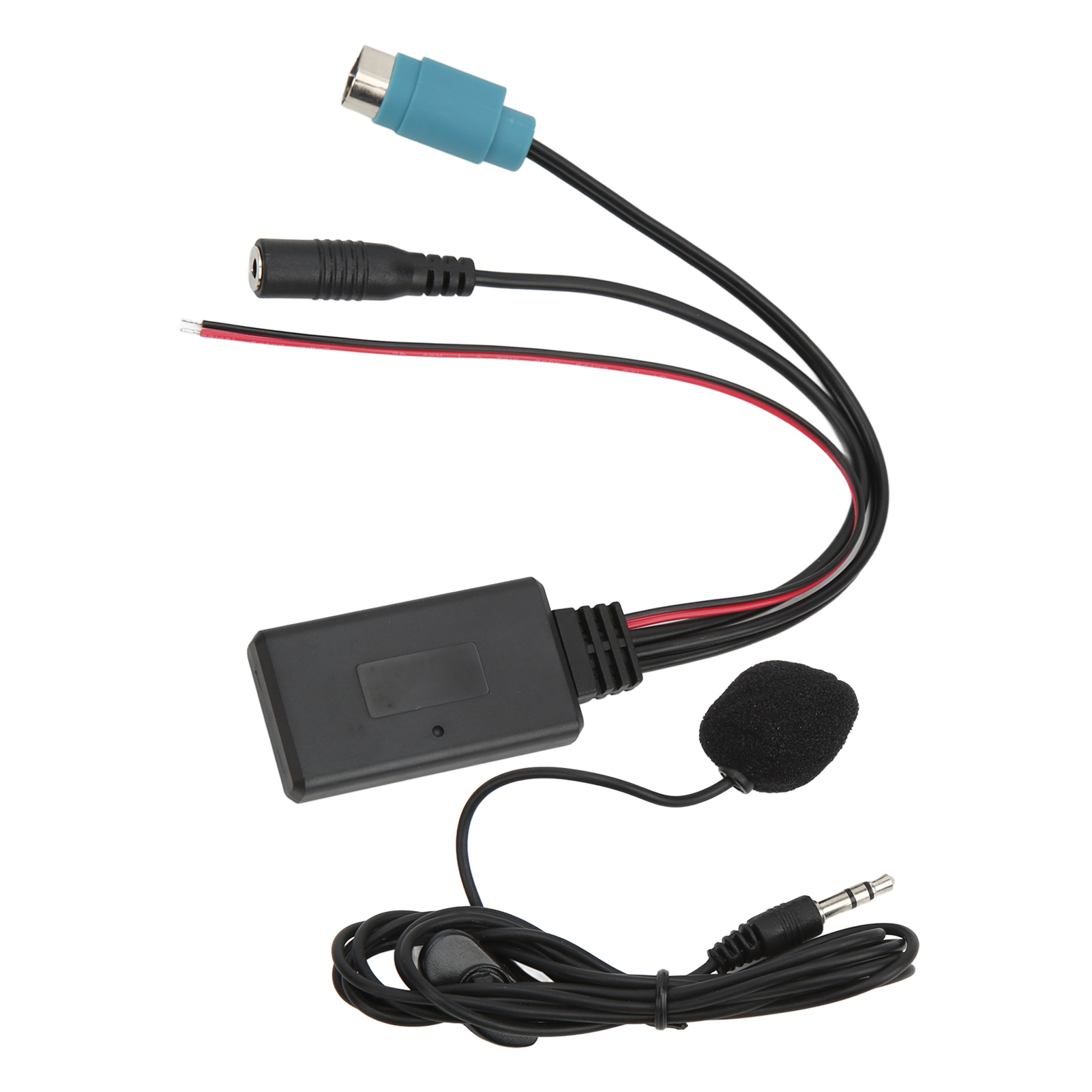 Auto-Audio-Zubehör mit schwarzem Modul, Kabeln, Mikrofon und Anschlüssen. Weißer Hintergrund.