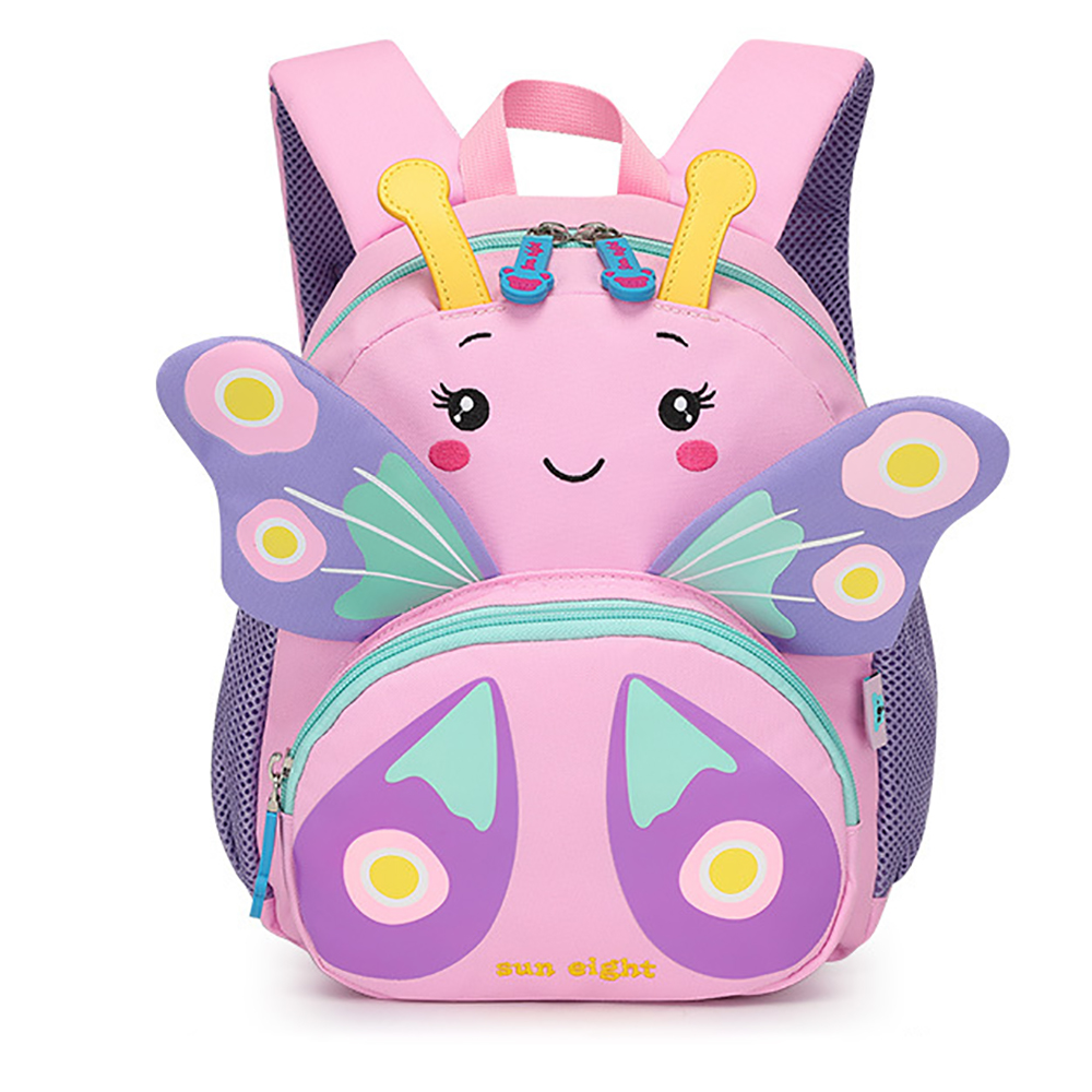 Rosa Schmetterlings-Rucksack mit Flügeln, lächelndem Gesicht und kleiner Vordertasche. Text: Sun eight.