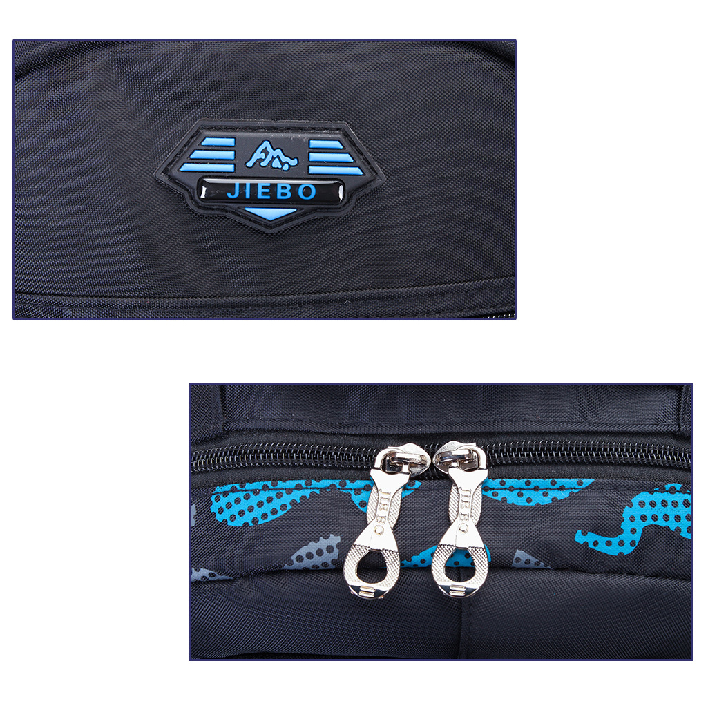 Nahaufnahmen eines schwarzen Rucksacks, die ein Logo und Reißverschlussdetails zeigen. Blaue und schwarze Farben sind sichtbar.