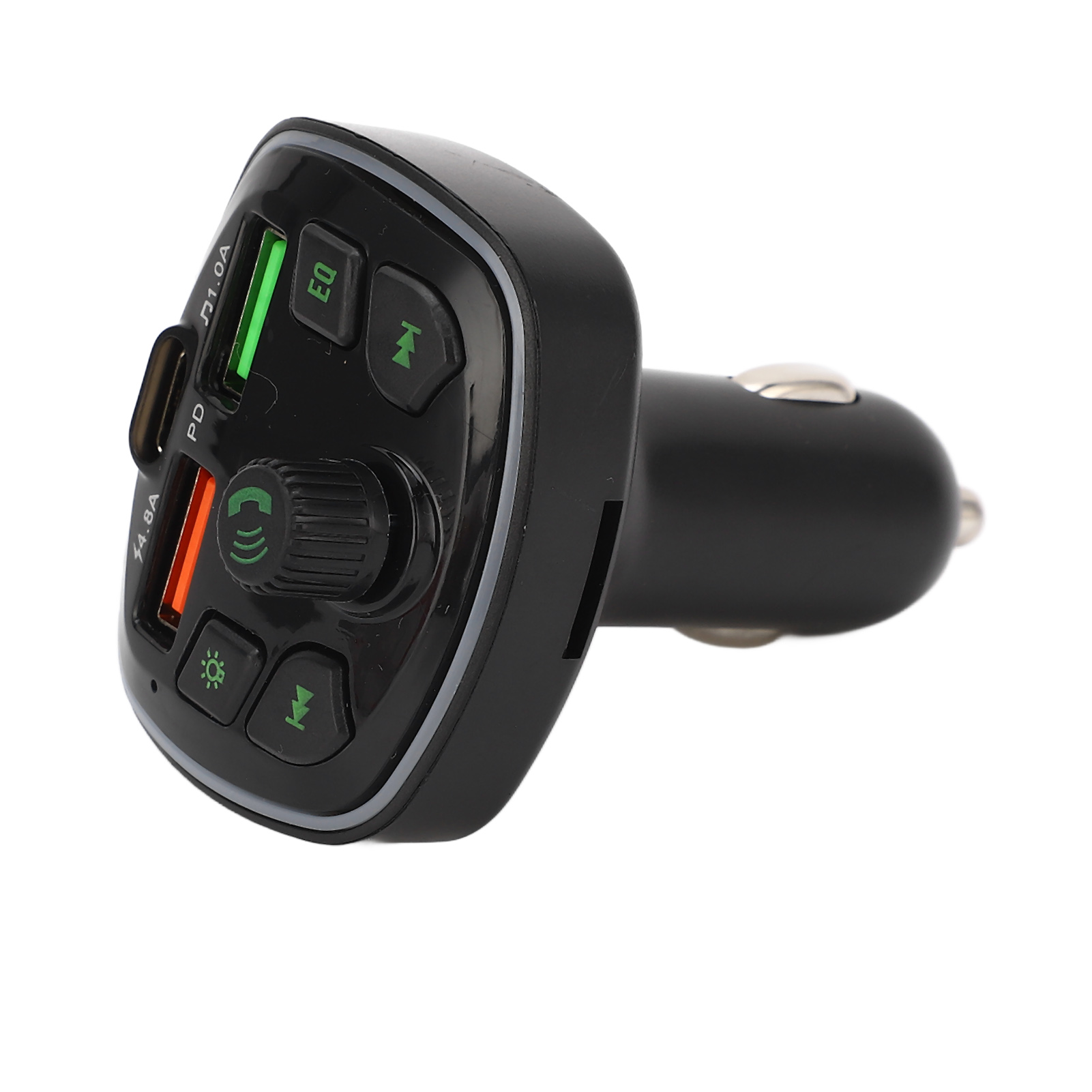 Ein schwarzes Autoladegerät mit mehreren Anschlüssen, Knöpfen und einem Knopf. Der Hintergrund ist weiß. Es hat rote und grüne USB-Anschlüsse.