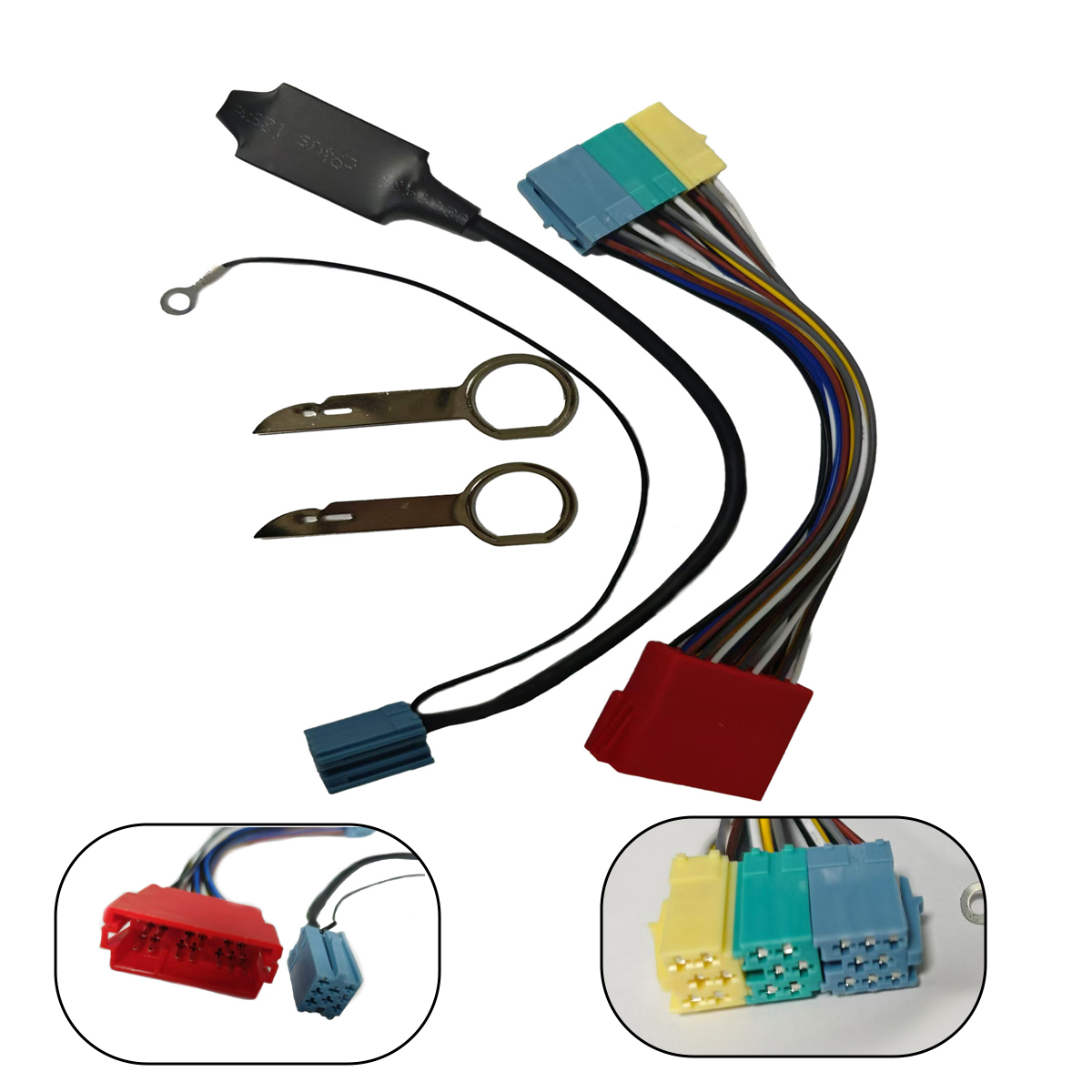 Auto-Audio-Verkabelung und -Anschlüsse. Zwei Schlüssel und mehrere Drähte. Rote, blaue und gelbe Stecker.