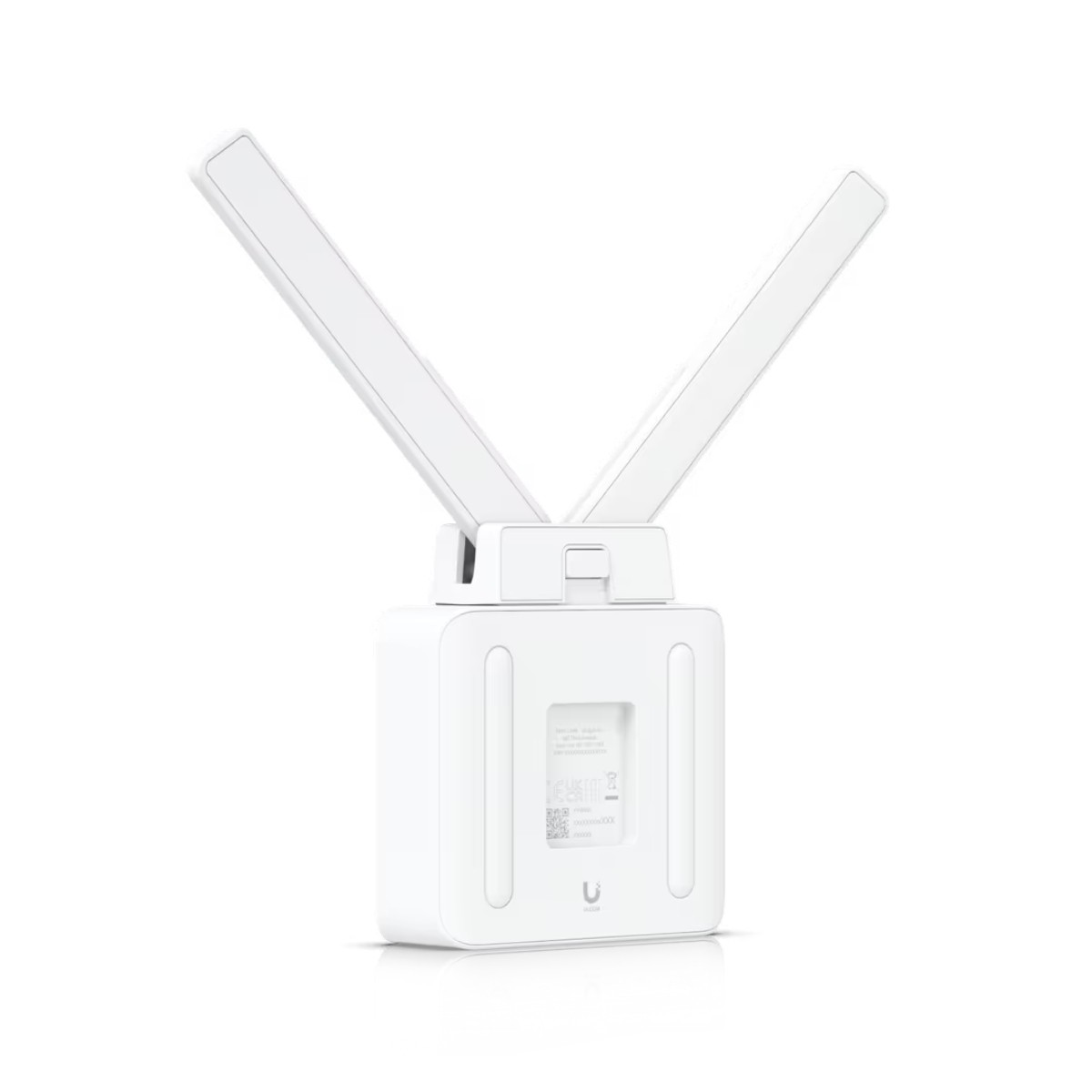 Il retro di un router bianco. Il dispositivo ha porte e un'etichetta con informazioni. Logo 'U'.