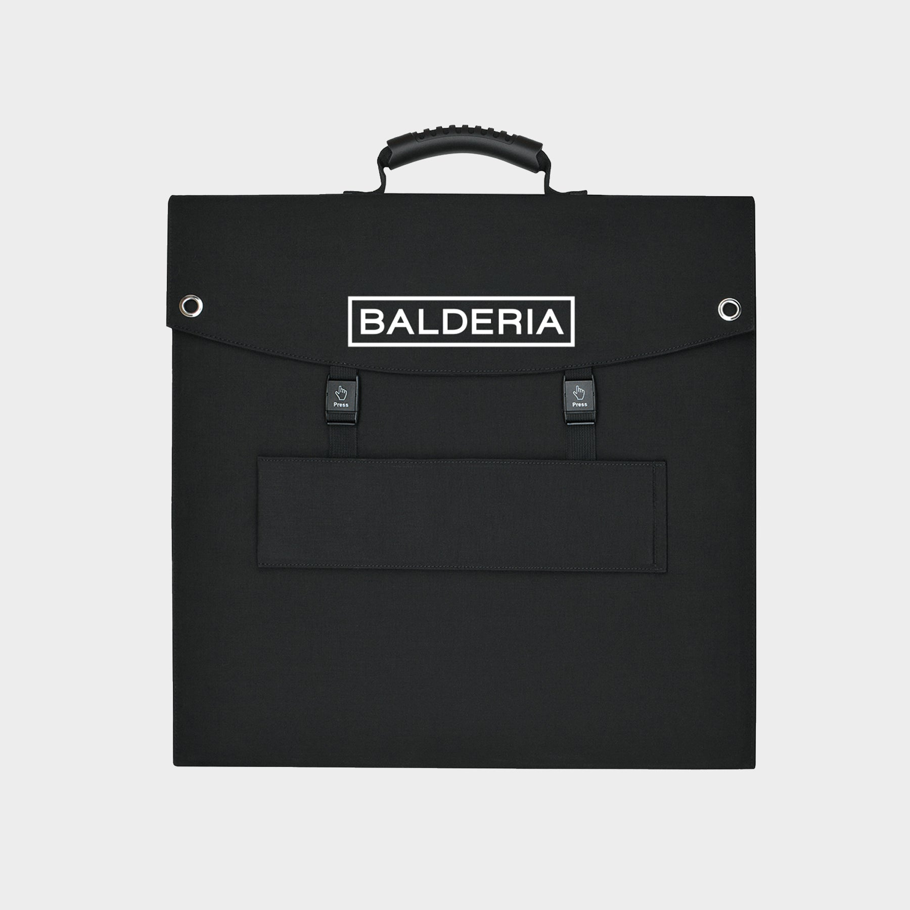 Eine schwarze Tasche mit Griff, das Wort 'BALDERIA' steht in einem weißen Rechteck.