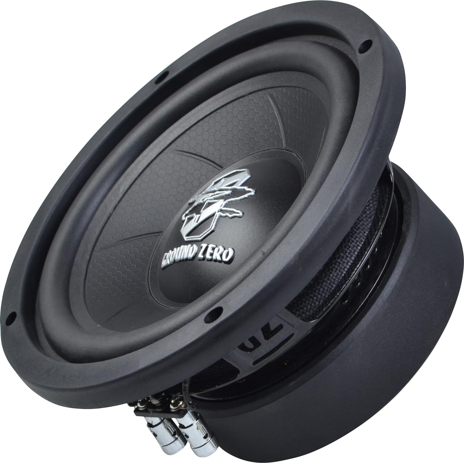 Schwarzer Subwoofer mit schwarzem Konus und der Marke Ground Zero. Der Lautsprecher steht auf weißem Hintergrund.