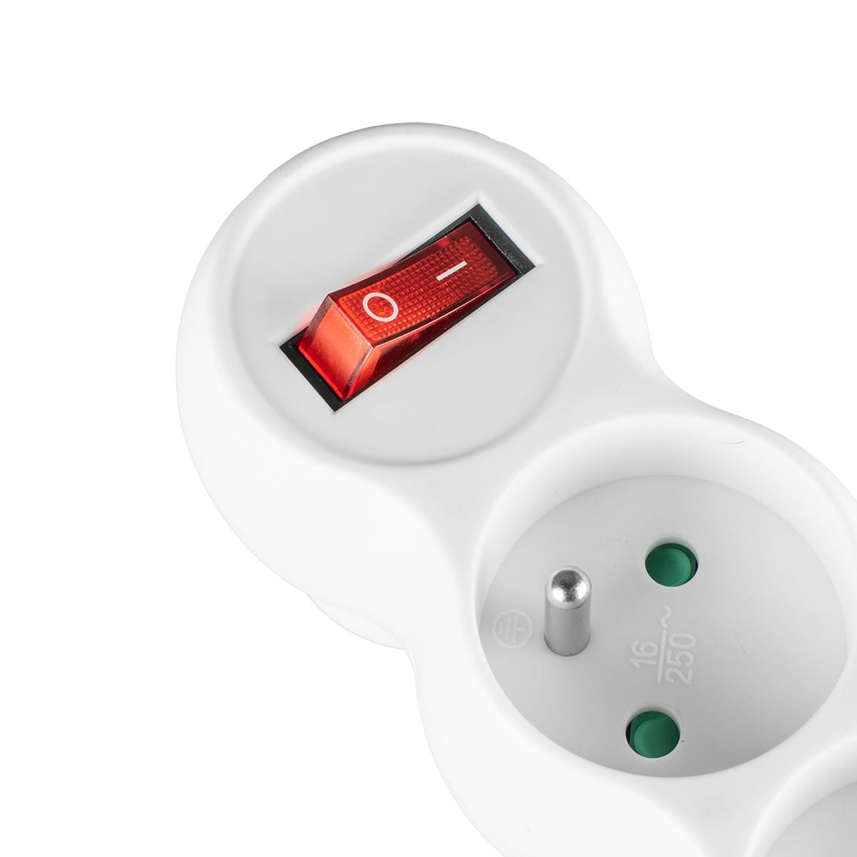 Biały przedłużacz z dwoma gniazdami i podświetlanym czerwonym włącznikiem/wyłącznikiem. Widok z boku.