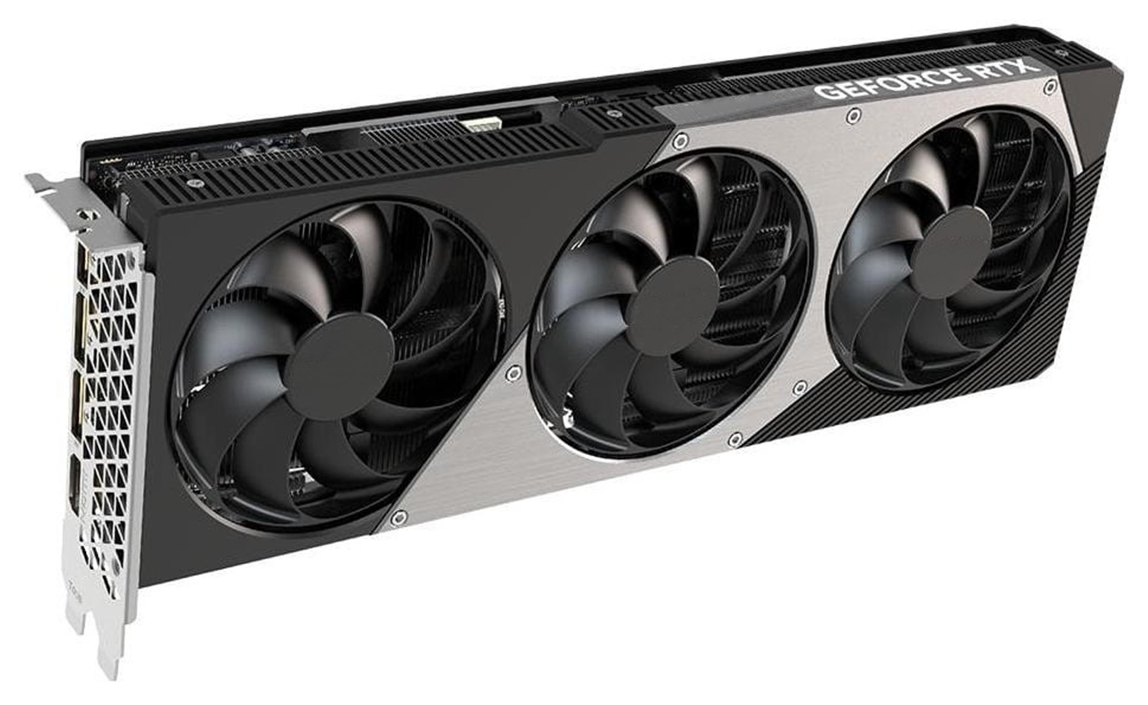 Una scheda grafica nera e argento con tre ventole. La scheda ha una staffa argentata e uno sfondo bianco. Il testo 'GeForce RTX' è visibile.