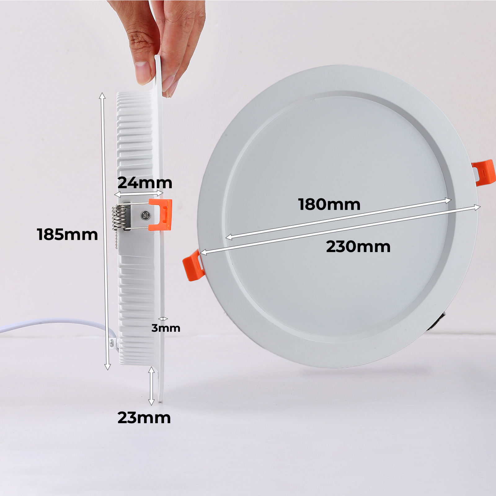 Dimensiones de una luz LED blanca: 185mm alto, 180mm diámetro, 230mm diámetro, 24mm grosor.