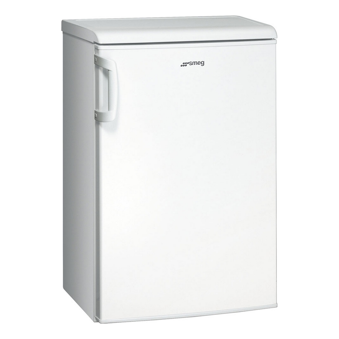 Un frigorifero Smeg bianco su sfondo bianco. Ha una maniglia e il logo Smeg sulla porta.