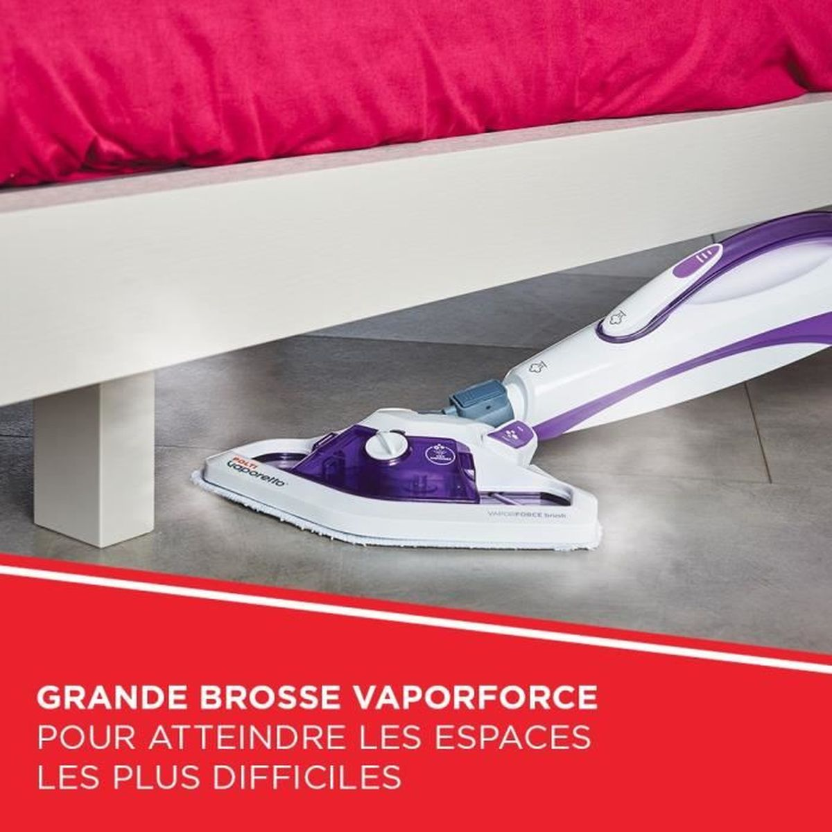 Mop parowy czyszczący pod łóżkiem. Czerwony baner na dole z tekstem po francusku.