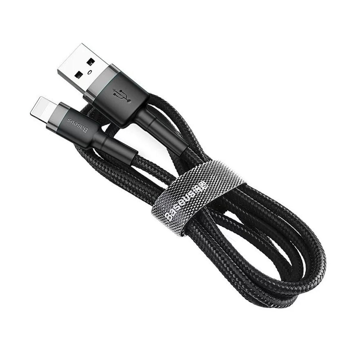 Czarny kabel USB do Lightning z plecionym wzorem. Markowa opaska jest owinięta wokół kabla.