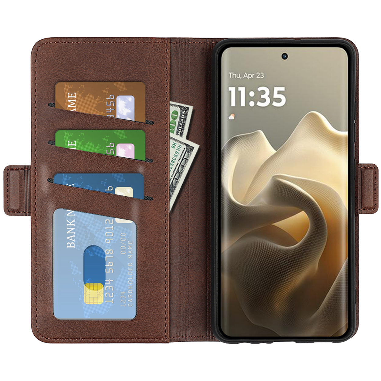 Étui portefeuille marron ouvert avec cartes, argent et téléphone affichant un fond clair et l'heure.
