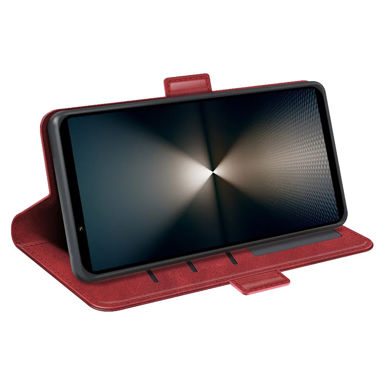 Een rode telefoonhoes. De telefoon zit erin, het scherm staat aan en toont een helder licht op een donkere achtergrond.
