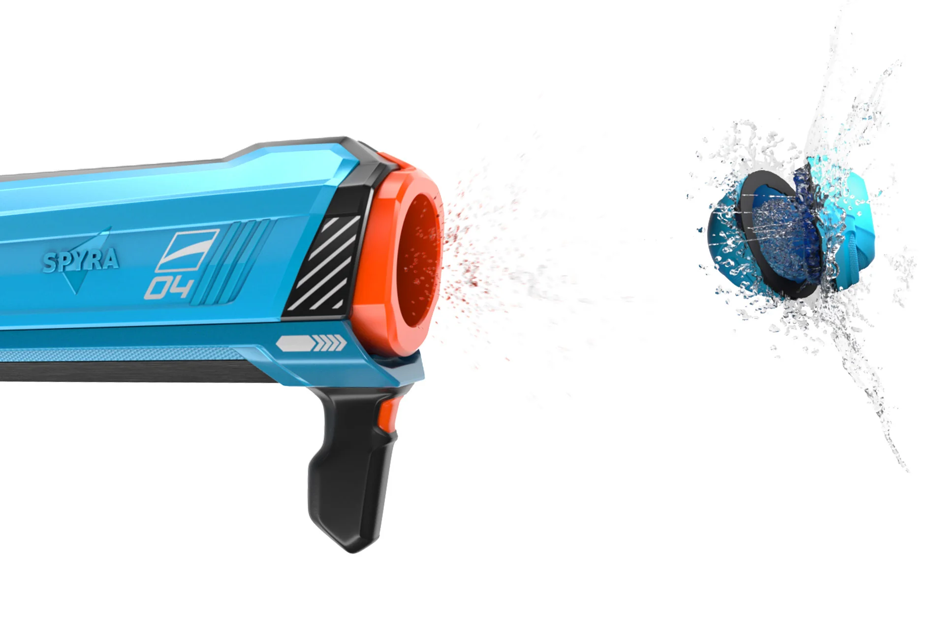 Blaue und orangefarbene Wasserpistole, die Wasser auf ein Ziel spritzt.