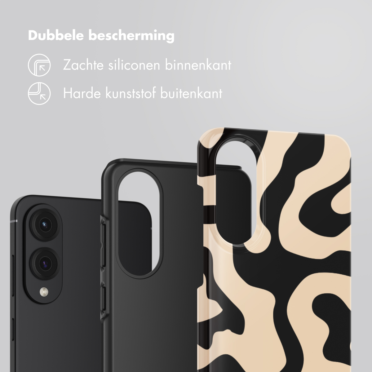 Trois étuis de téléphone avec des motifs noirs et beiges et un téléphone. Les étuis sont sur fond blanc.