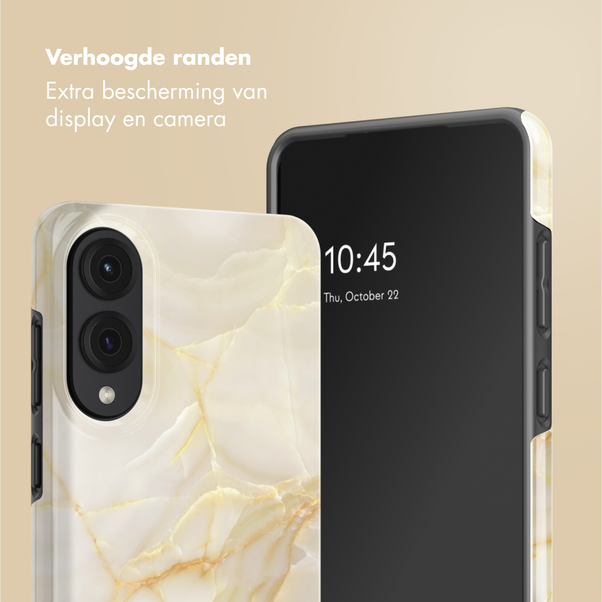 Een telefoon in een hoesje met marmerdesign. Tekst: Extra bescherming.