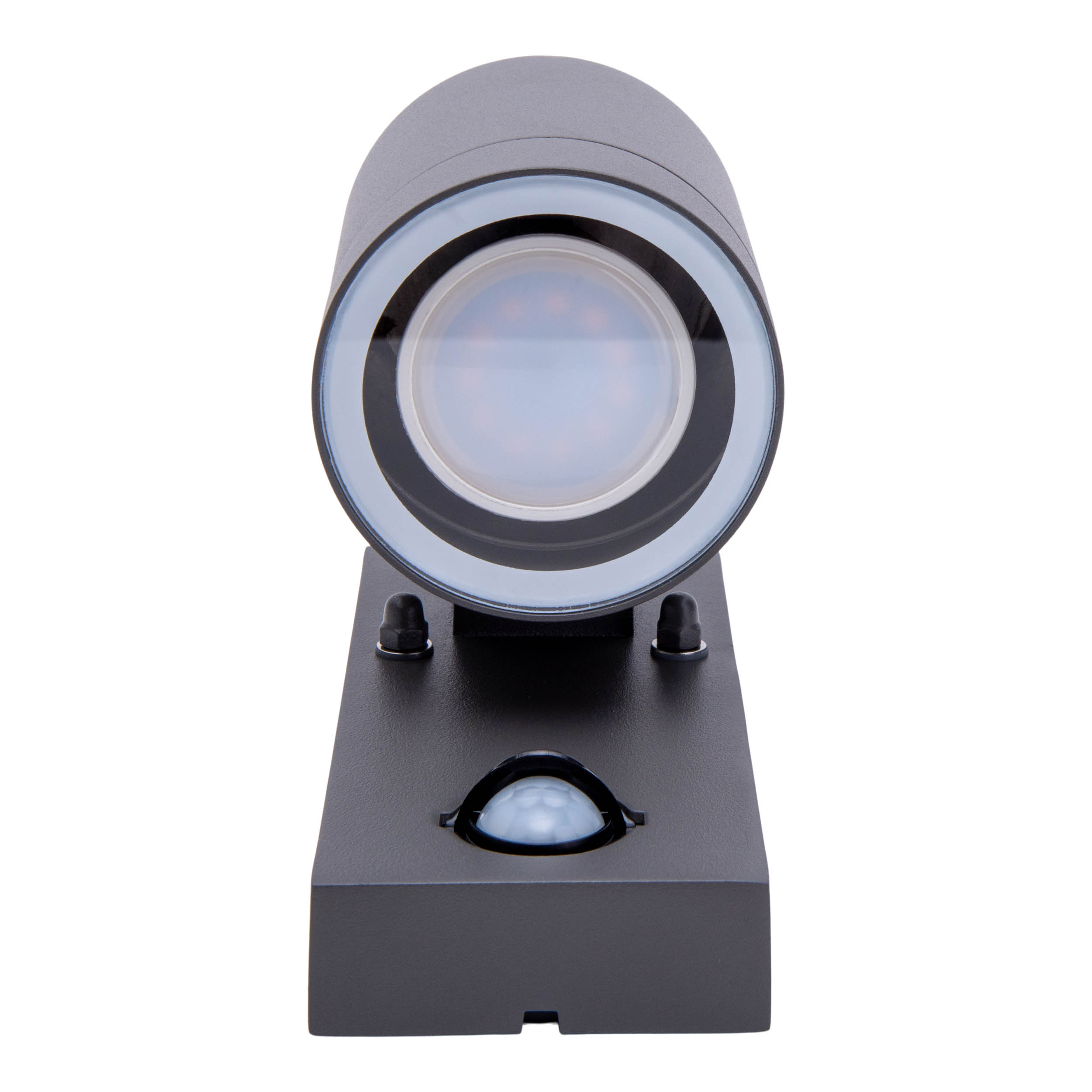 Schwarze Wandleuchte mit zylindrischem Kopf und Bewegungssensor. Das Licht ist an.