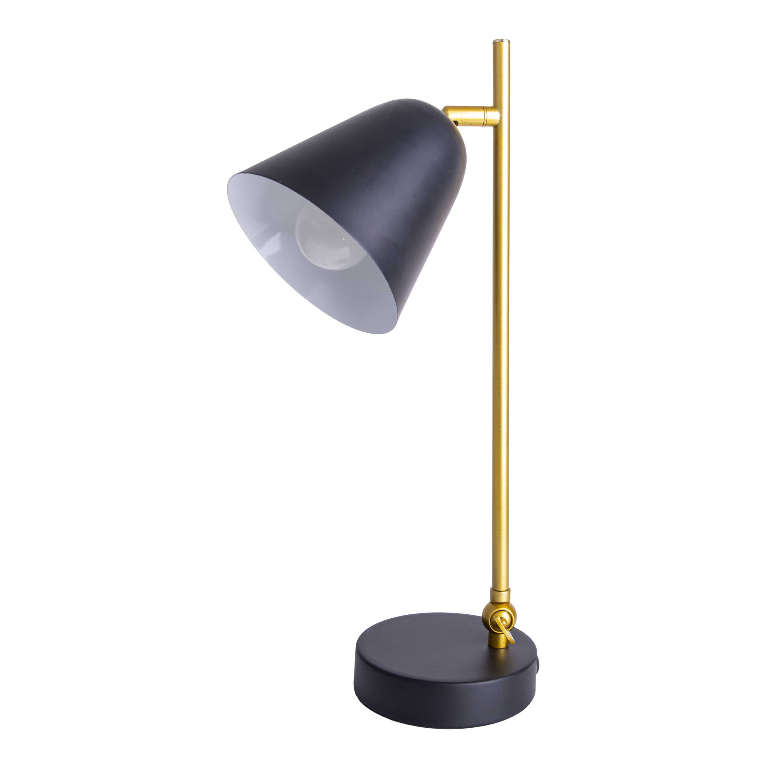 Eine schwarze Schreibtischlampe mit goldenem Stiel und Sockel. Der Lampenschirm ist schwarz und das Innere weiß. Die Lampe steht vor weißem Hintergrund.