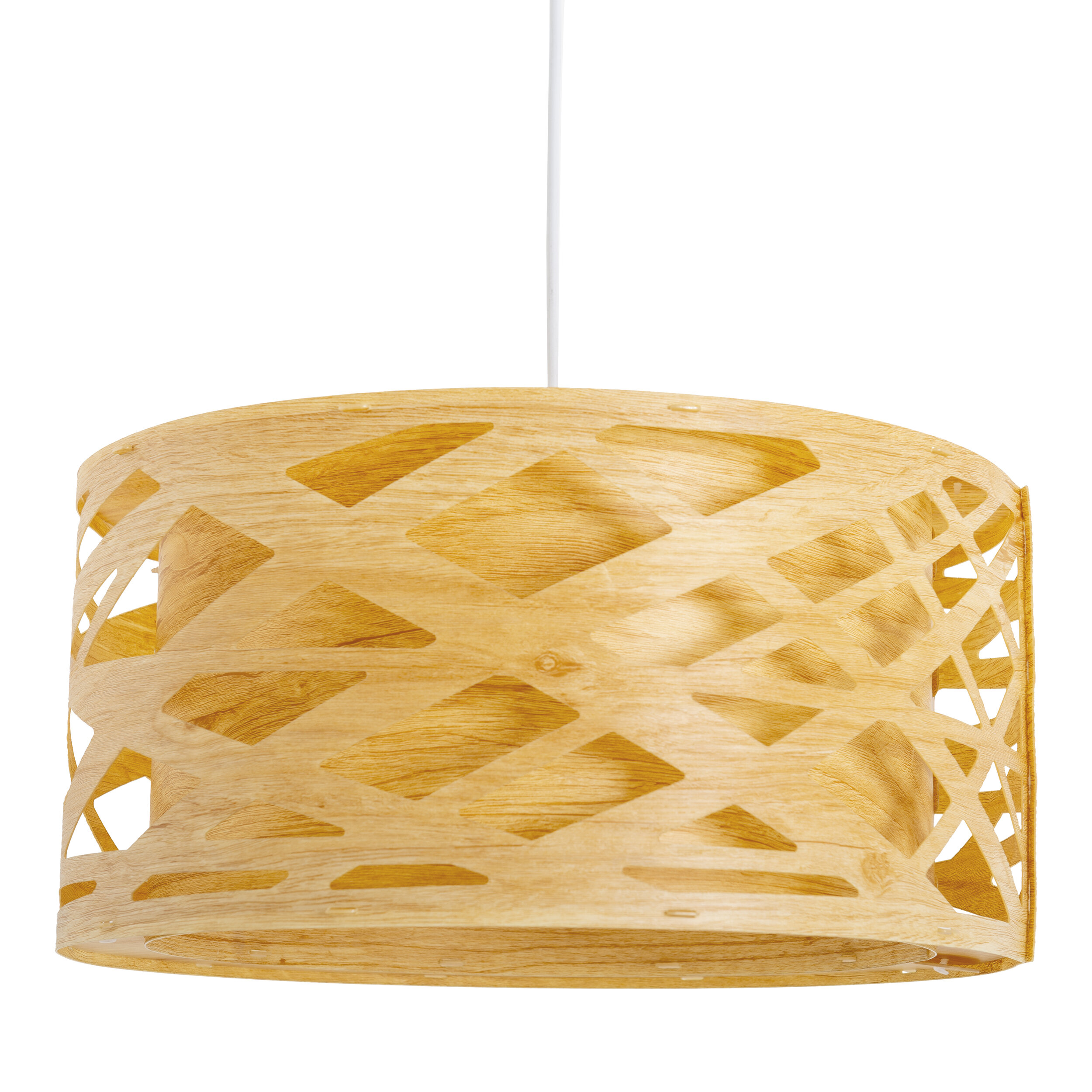 Eine Holz-Pendelleuchte mit geometrischem Design, die helles Holz mit ausgeschnittenen Mustern zeigt.