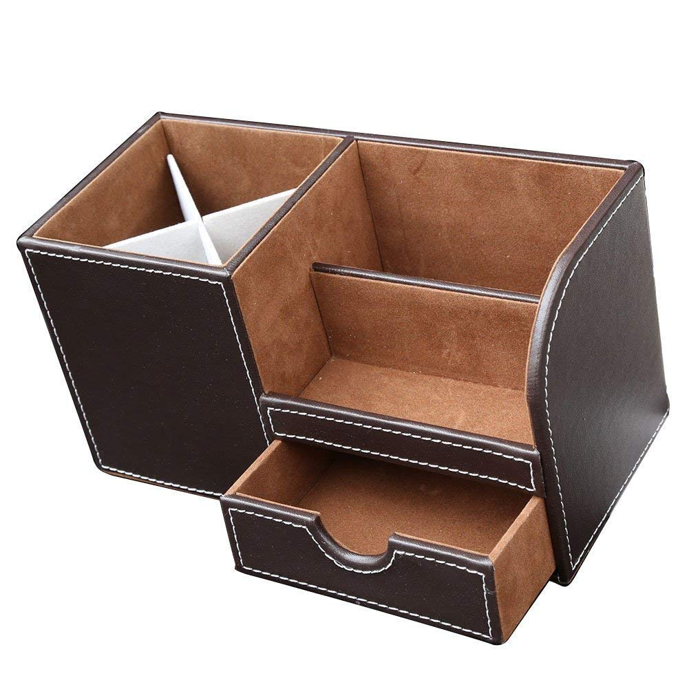 Brauner Schreibtisch-Organizer mit Schublade und mehreren Fächern, auf weißem Hintergrund.