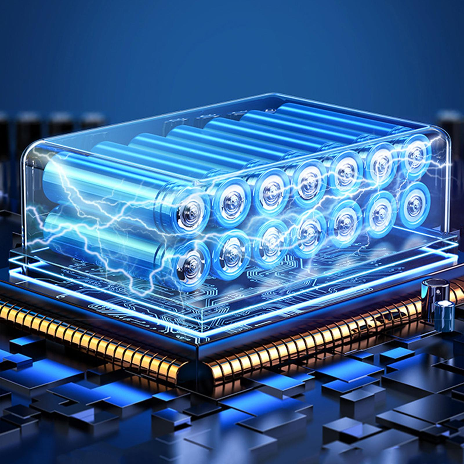 Ein durchsichtiges Kunststoffgehäuse, das zahlreiche blaue Batterien umschließt, auf einem blauen und goldenen Leiterplattendesign.
