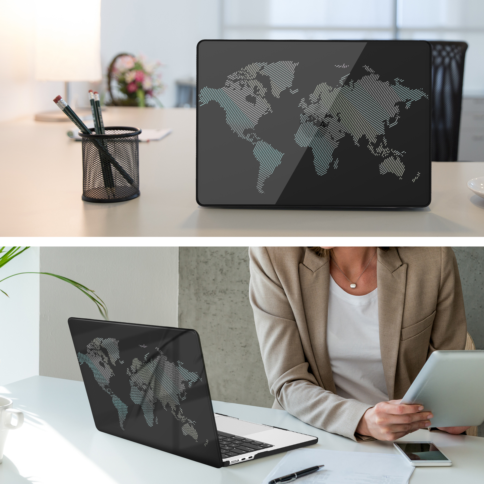 Zwei Laptops mit Weltkartenmuster auf einem Schreibtisch mit Bleistiften und einer Blumenvase.