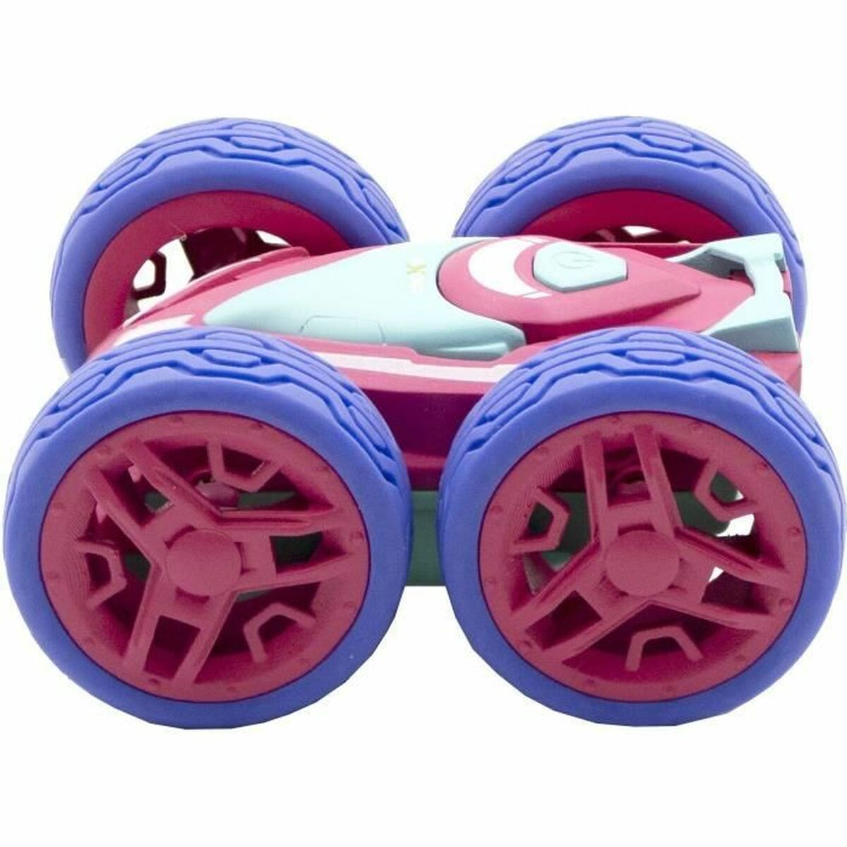 Un coche de juguete rosa y azul con ruedas grandes se muestra sobre un fondo blanco.