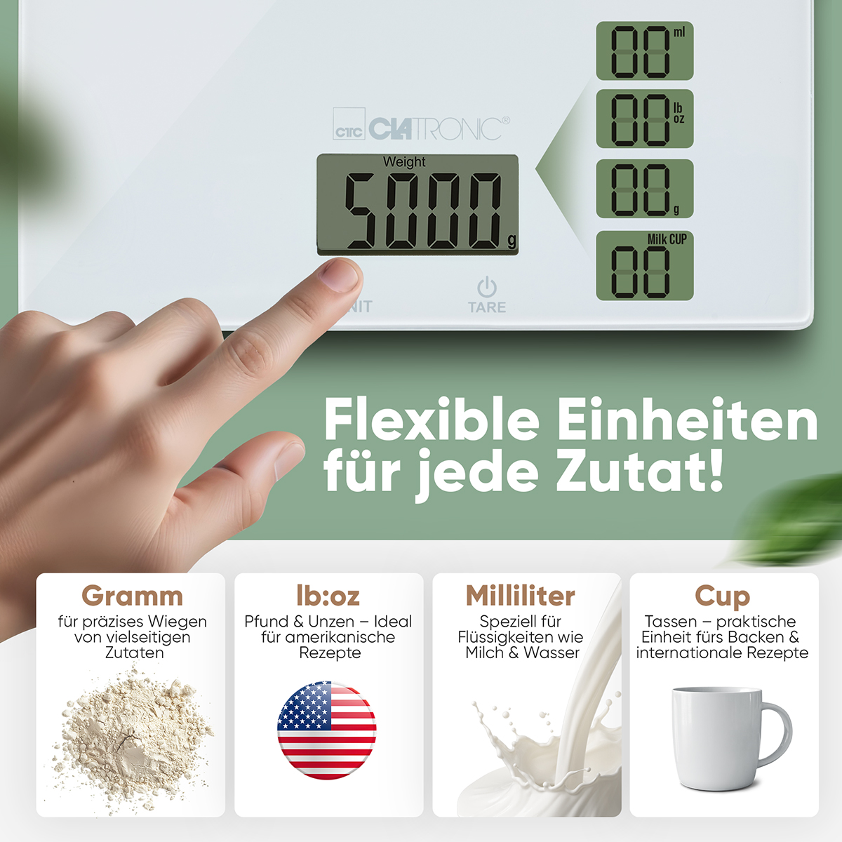 Eine Hand drückt eine Taste auf einer Digitalwaage, die das Gewicht anzeigt. Verschiedene Einheiten werden gezeigt.