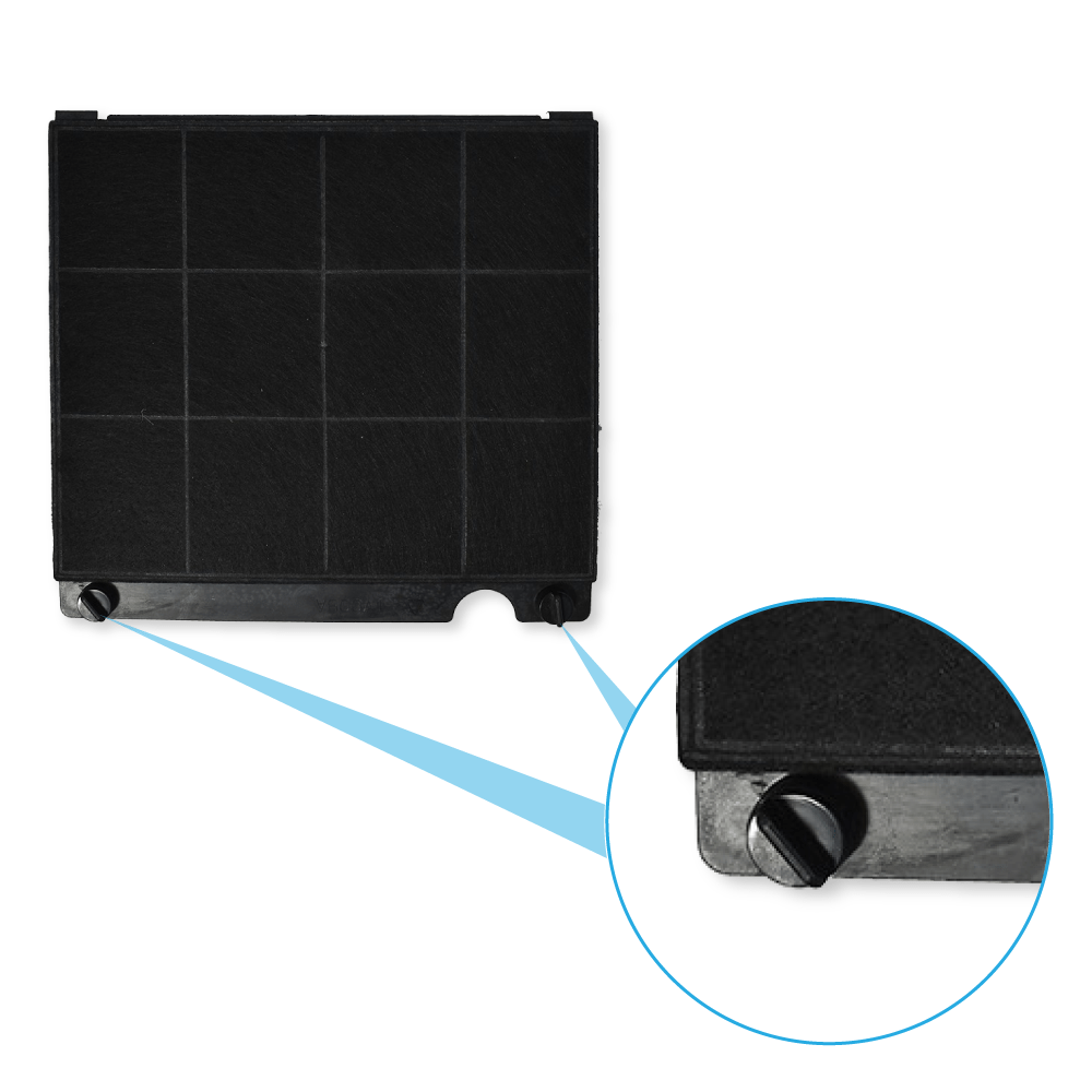 Schwarzer Luftfilter mit Rastermuster, Schrauben und eine vergrößerte Detailansicht einer Schraube. Weißer Hintergrund.