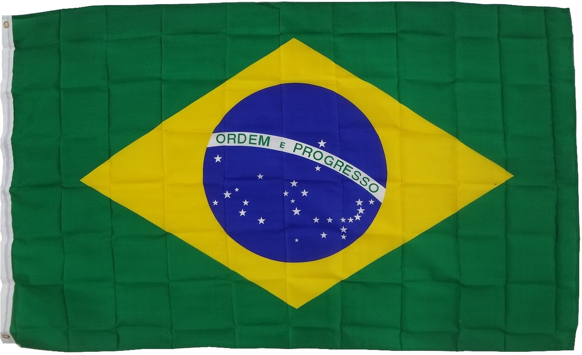 Die brasilianische Flagge: ein grünes Feld mit einer gelben Raute und einer blauen Kugel mit Sternen.